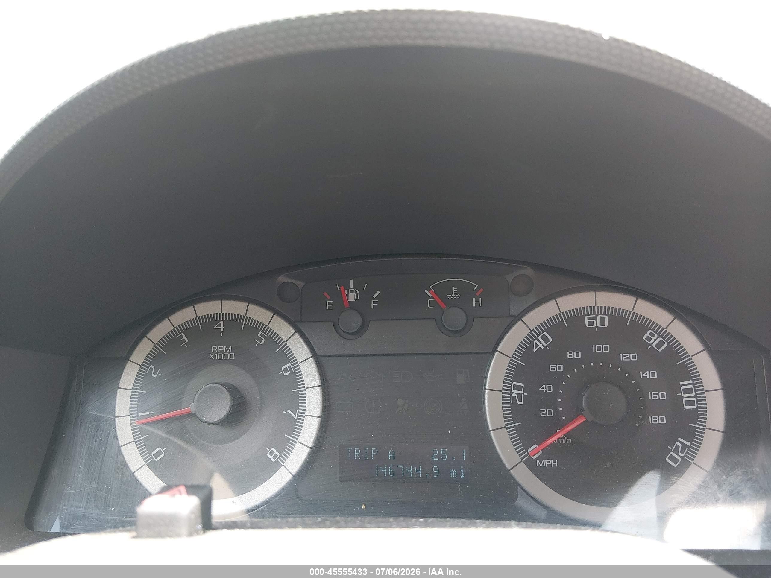 2009 Ford Escape Xlt Red vin: 1FMCU03G59KA66034