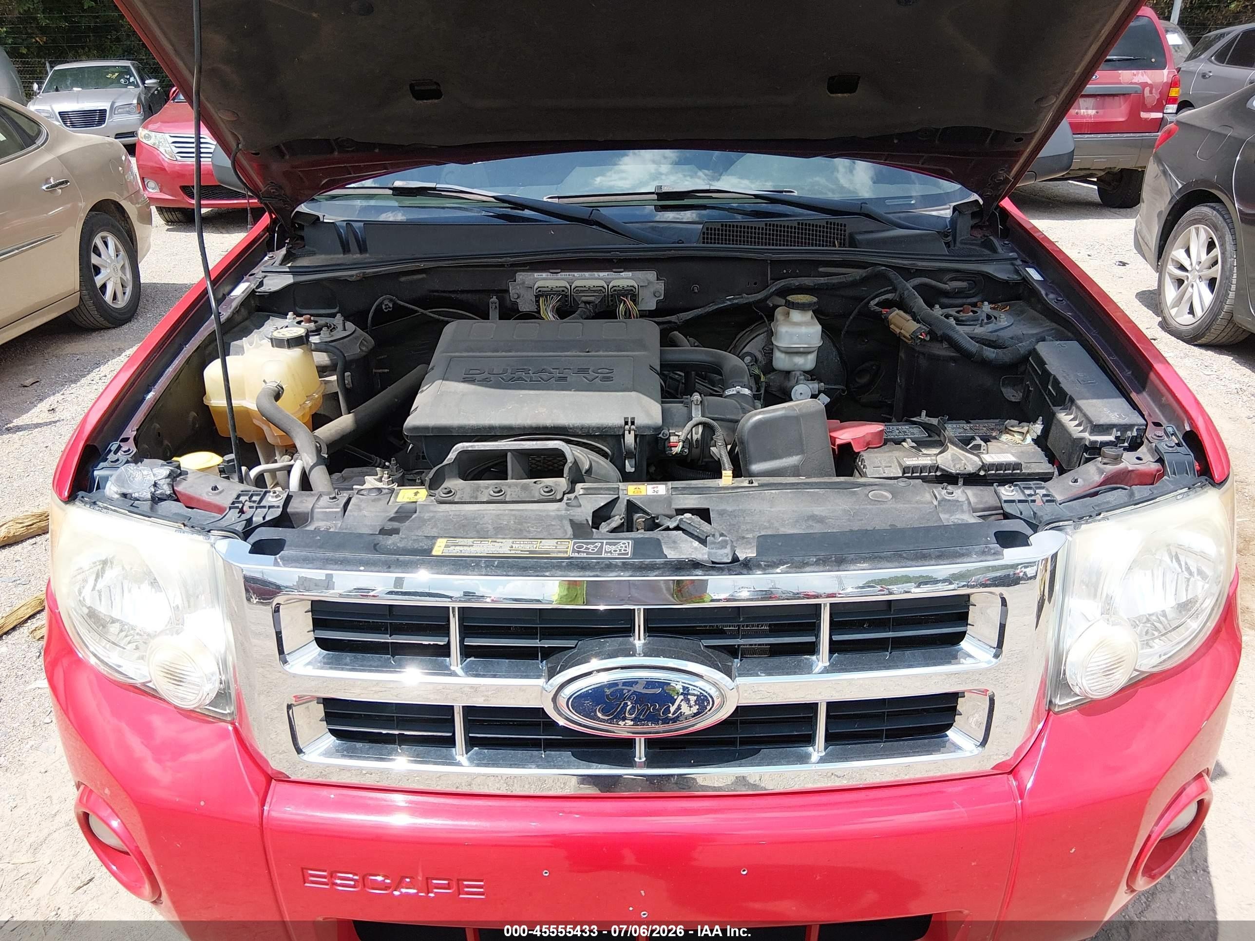 2009 Ford Escape Xlt Red vin: 1FMCU03G59KA66034