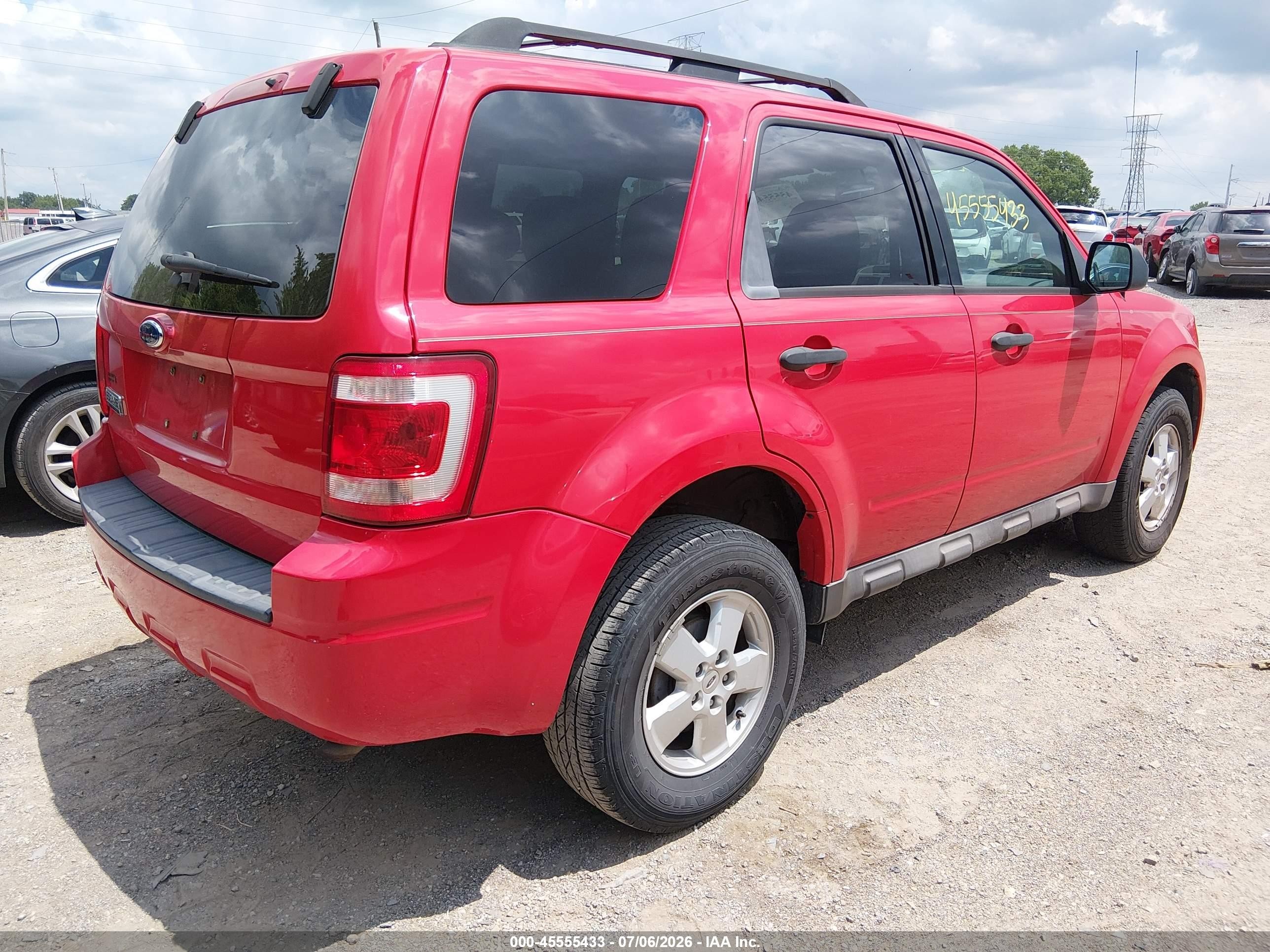 2009 Ford Escape Xlt Red vin: 1FMCU03G59KA66034