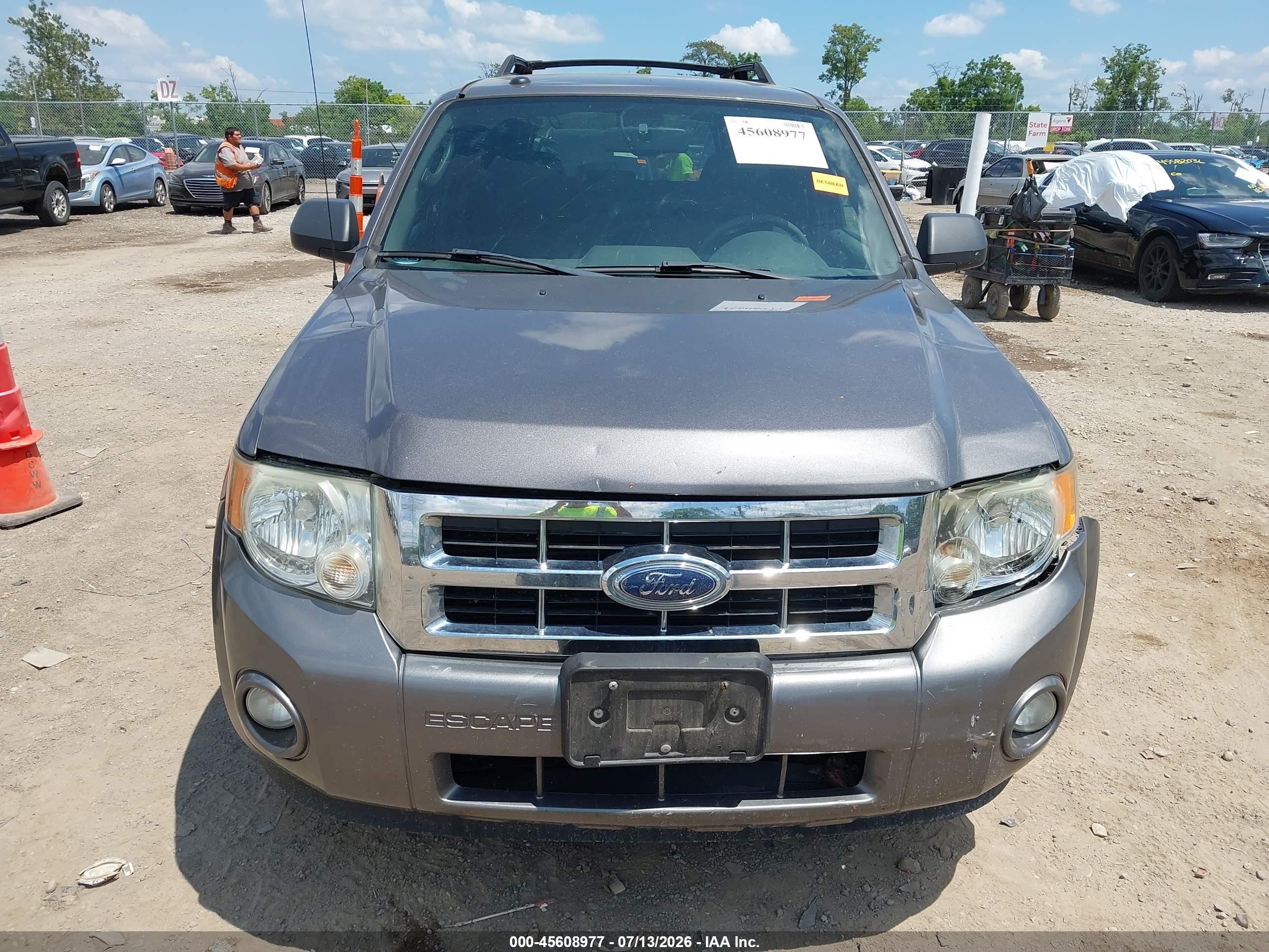 2009 Ford Escape Xlt Gray vin: 1FMCU03G59KC04137