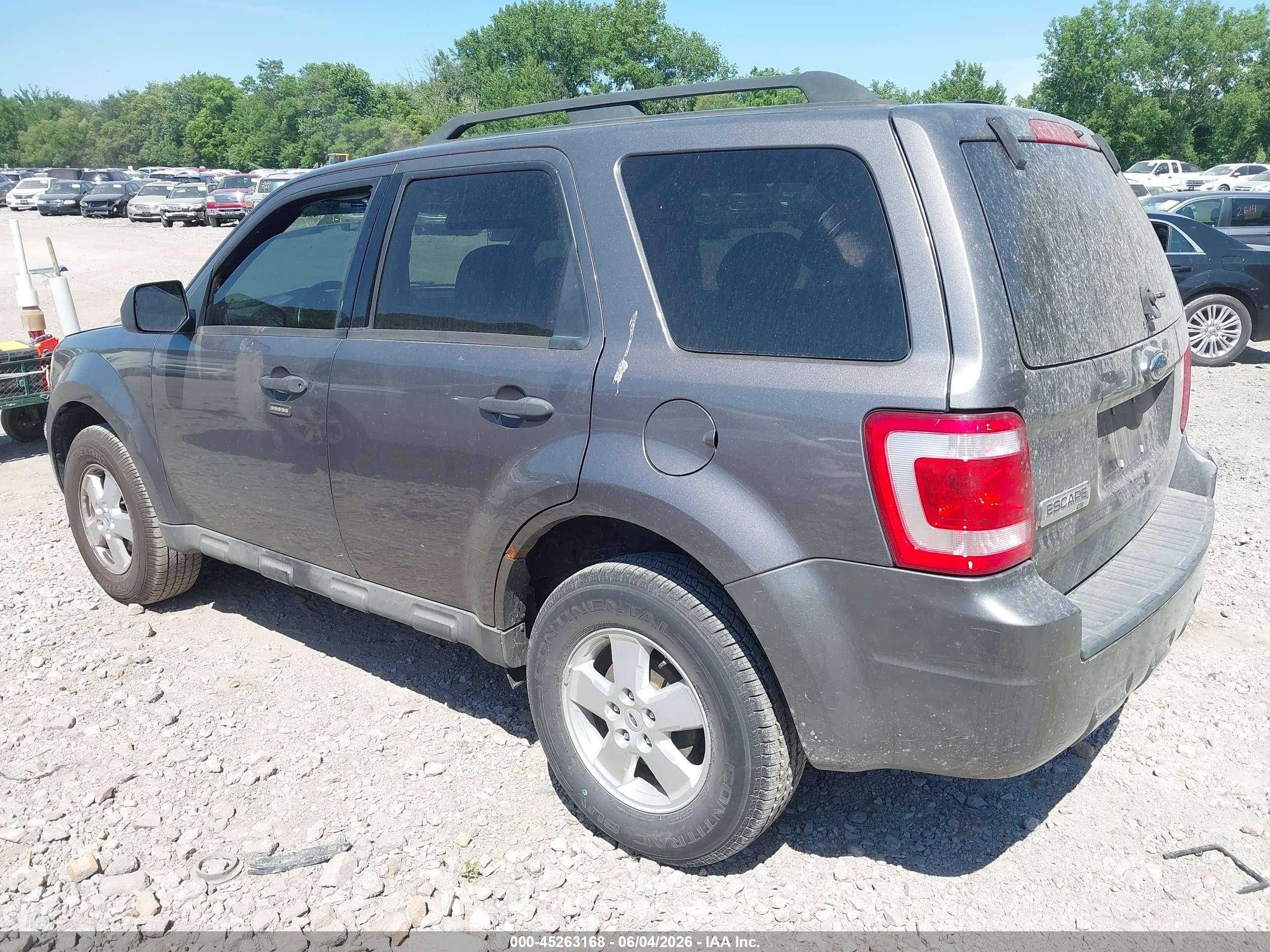 2009 Ford Escape Xlt Gray vin: 1FMCU03G59KC38501