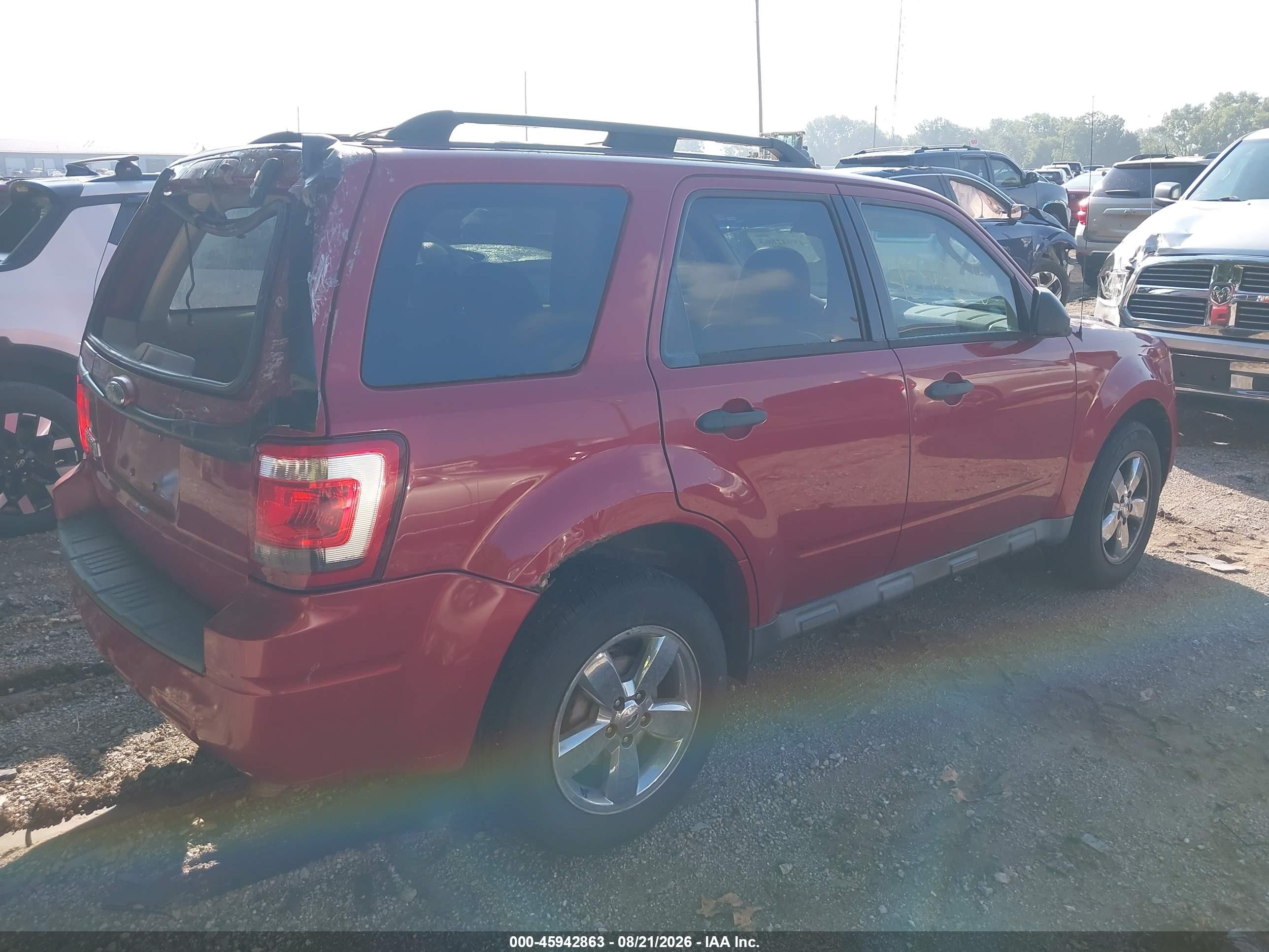 2009 Ford Escape Xlt Red vin: 1FMCU03G59KD06487