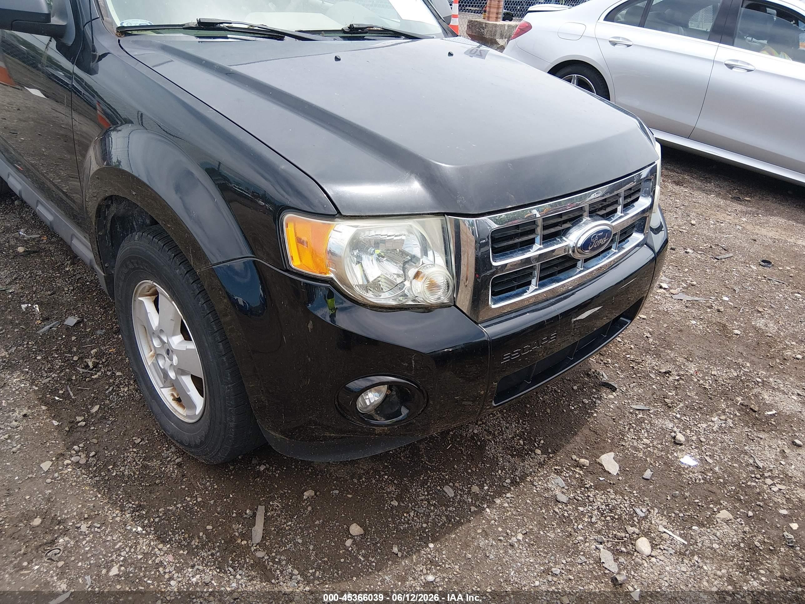 2009 Ford Escape Xlt Black vin: 1FMCU03G69KA33866
