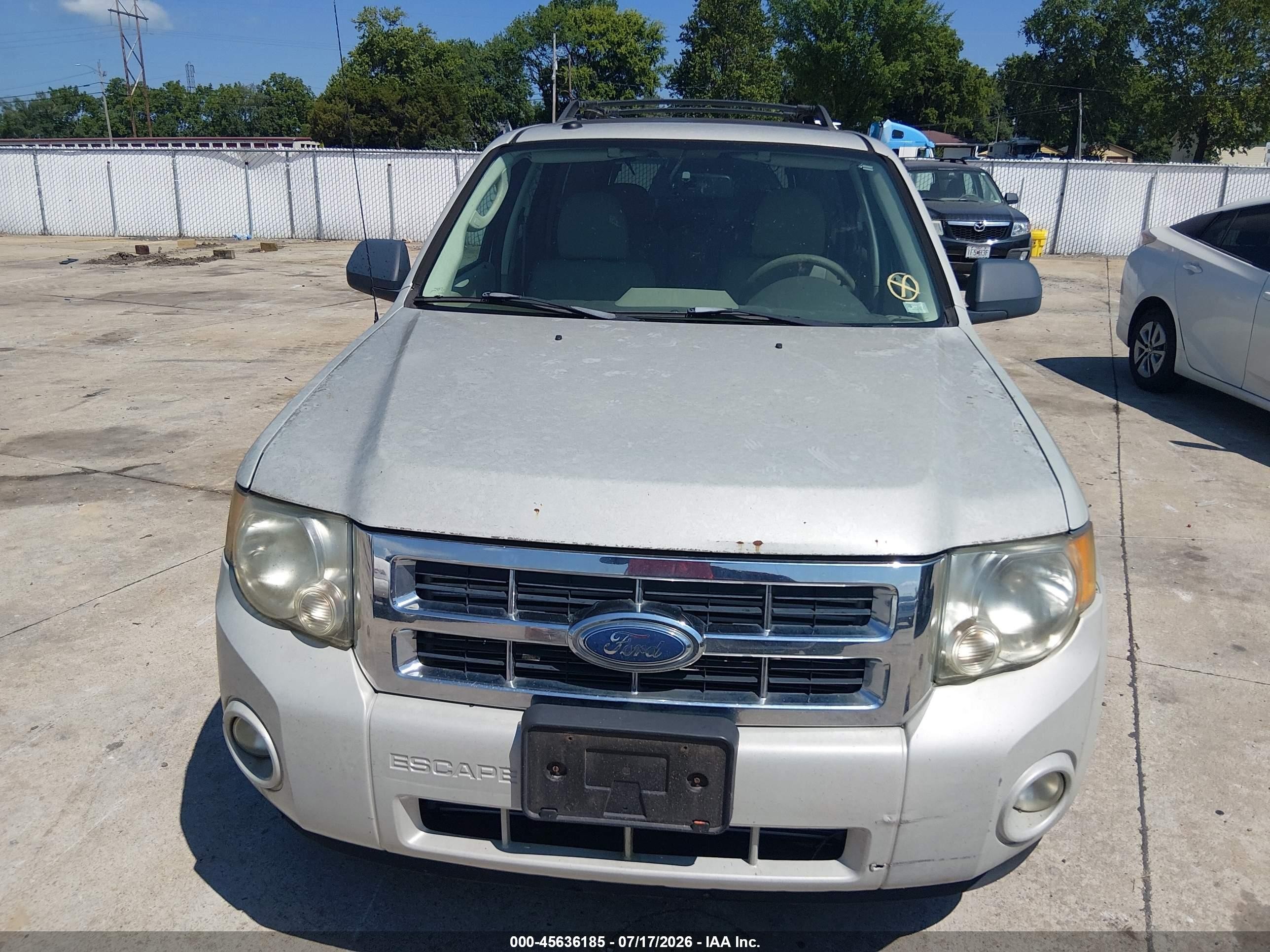 2009 Ford Escape Xlt Beige vin: 1FMCU03G69KC85469