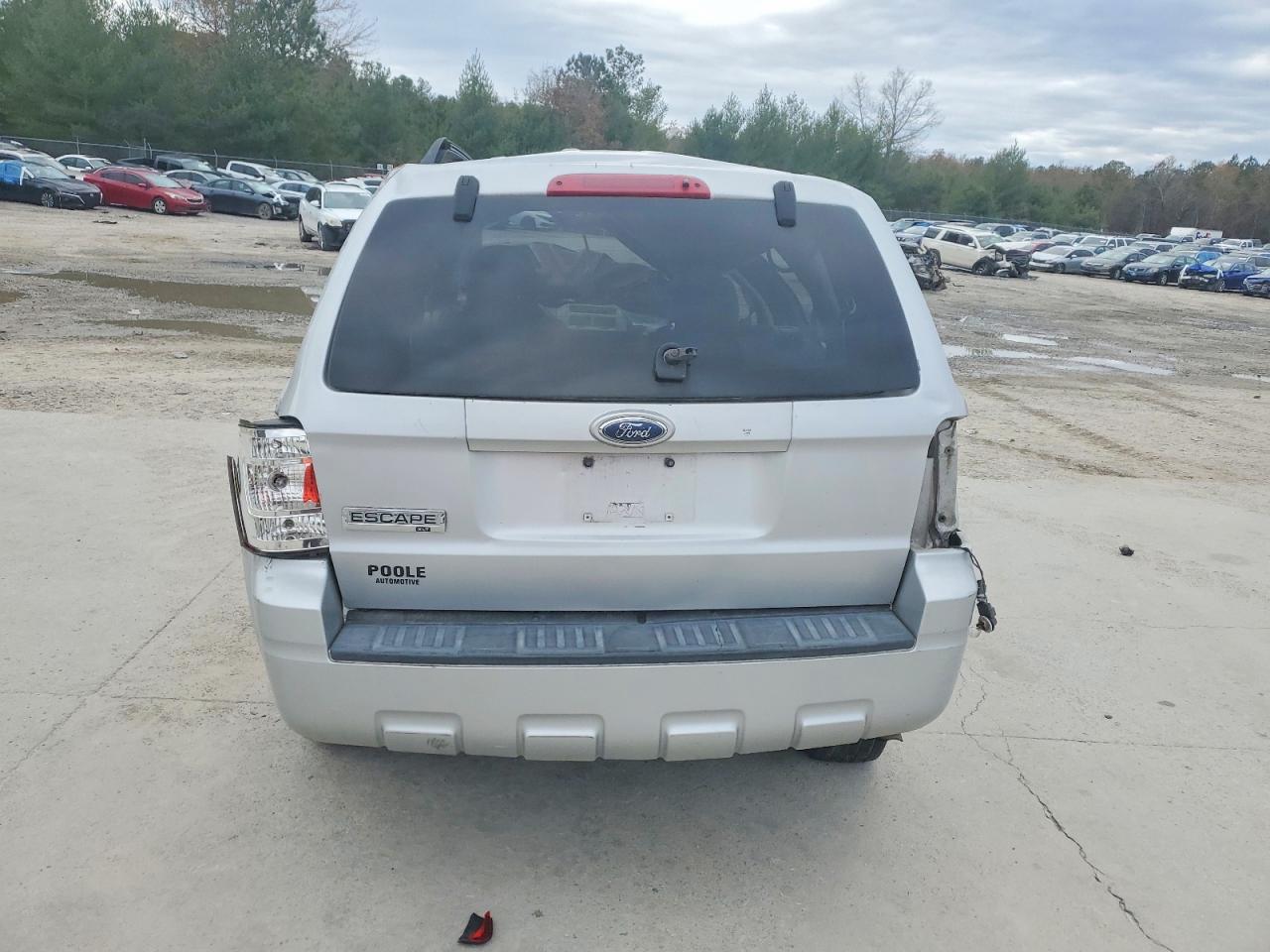2009 Ford Escape Xlt Серебряный vin: 1FMCU03G79KA12105