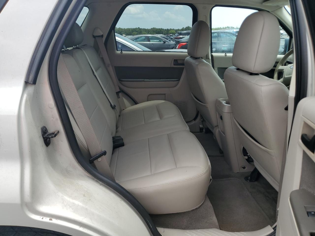 2009 Ford Escape Xlt Gold vin: 1FMCU03G99KA29245