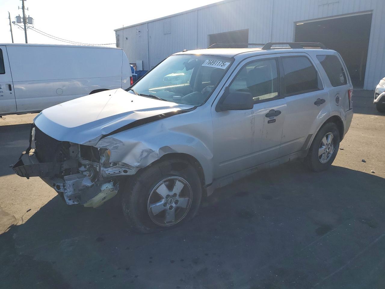 2009 Ford Escape Xlt Silver vin: 1FMCU03G99KA92992