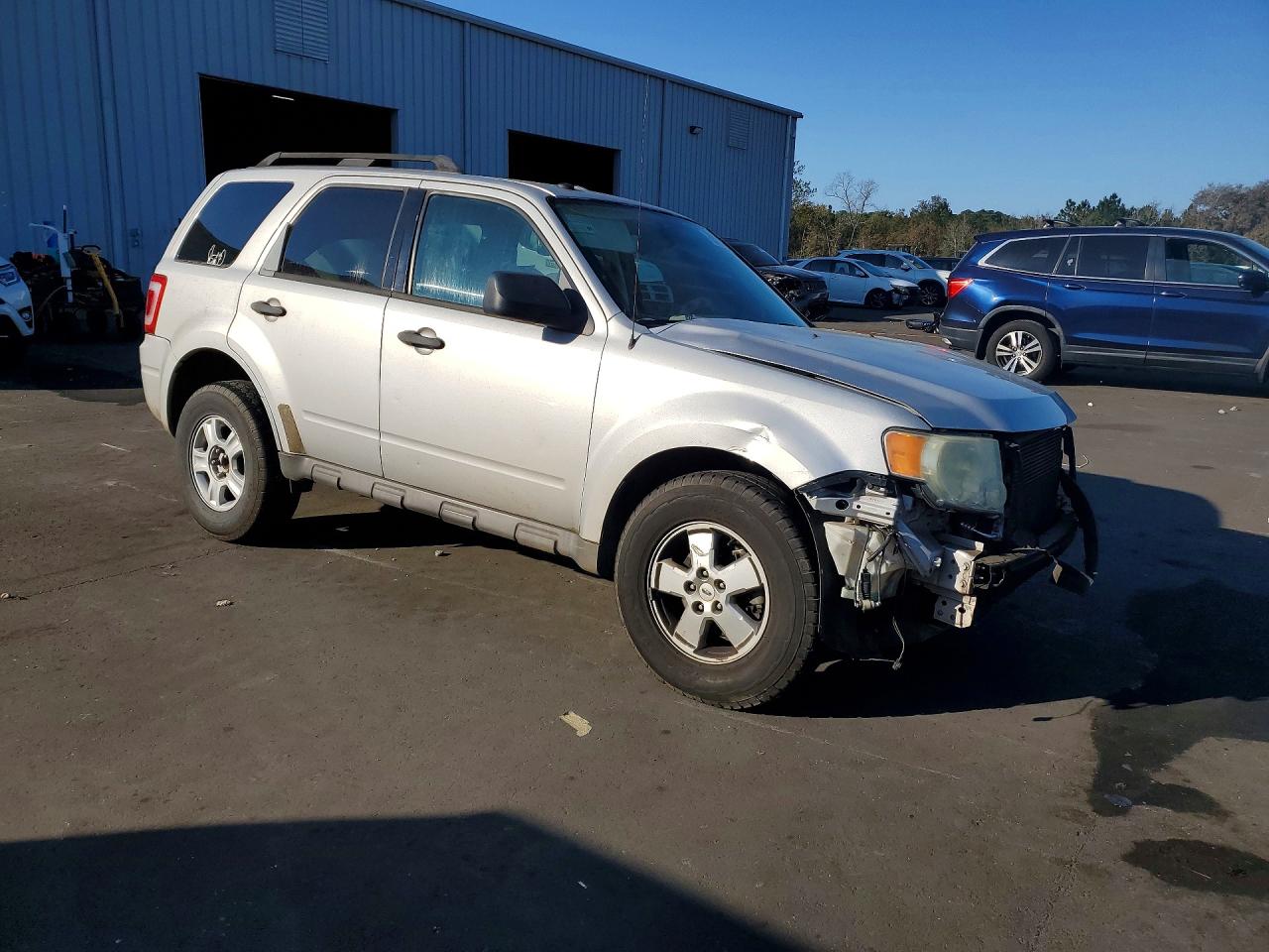 2009 Ford Escape Xlt Silver vin: 1FMCU03G99KA92992