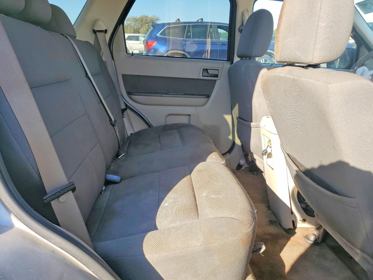 2009 Ford Escape Xlt Silver vin: 1FMCU03G99KA92992