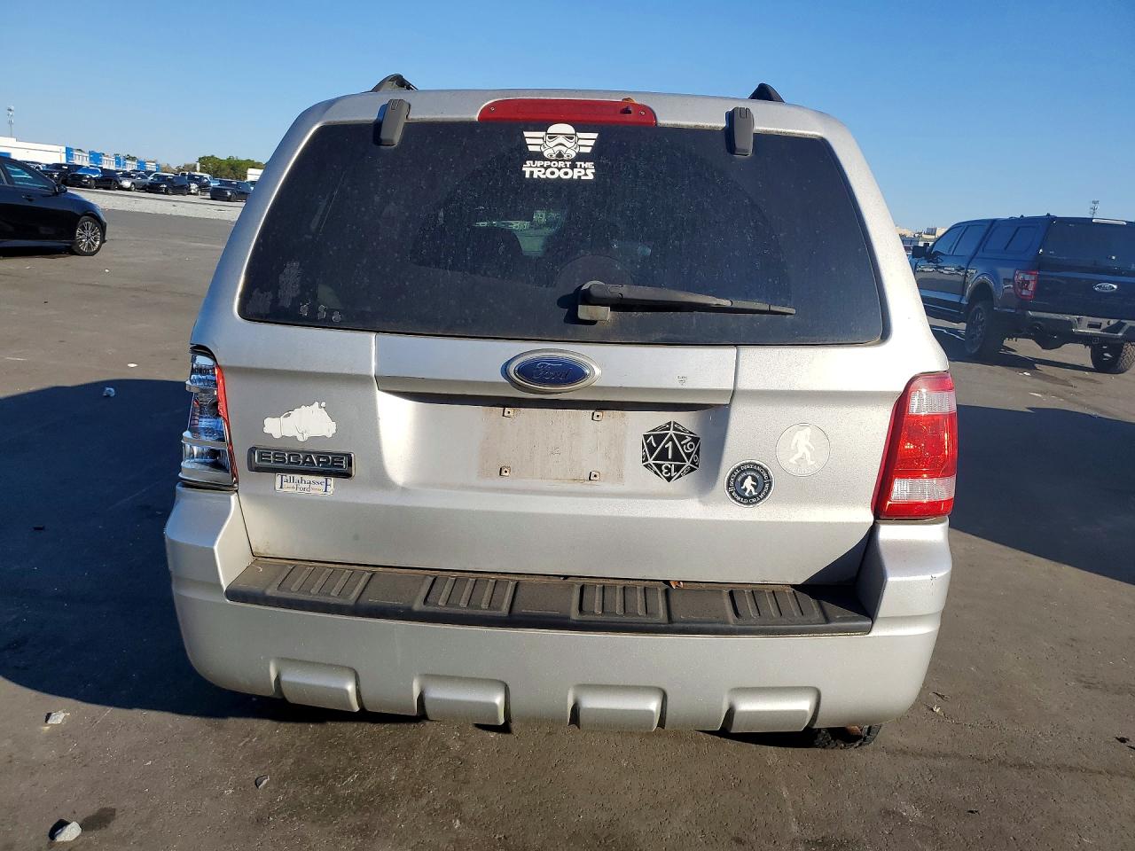 2009 Ford Escape Xlt Silver vin: 1FMCU03G99KA92992