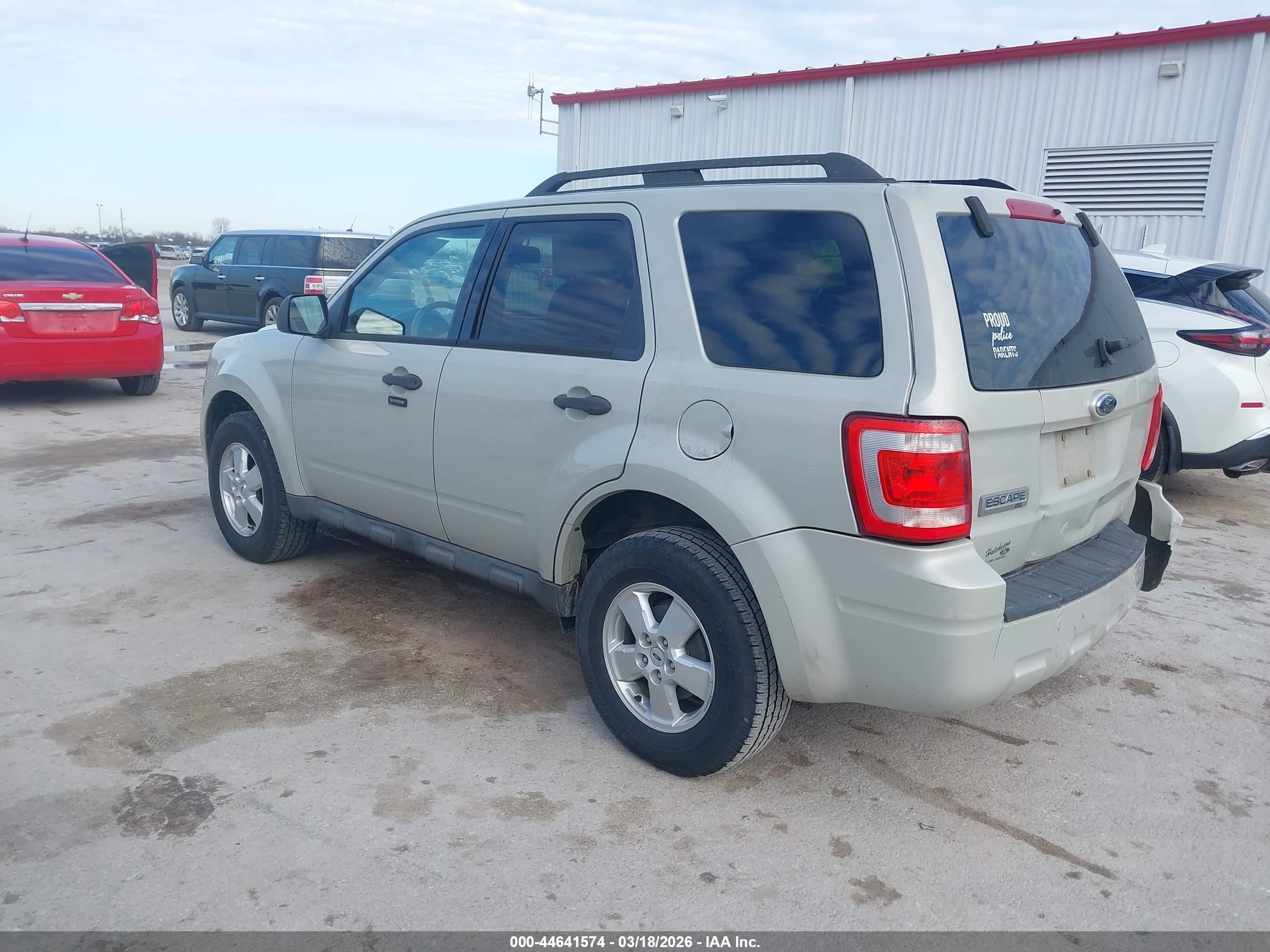 2009 Ford Escape Xlt Cream vin: 1FMCU03G99KC02410