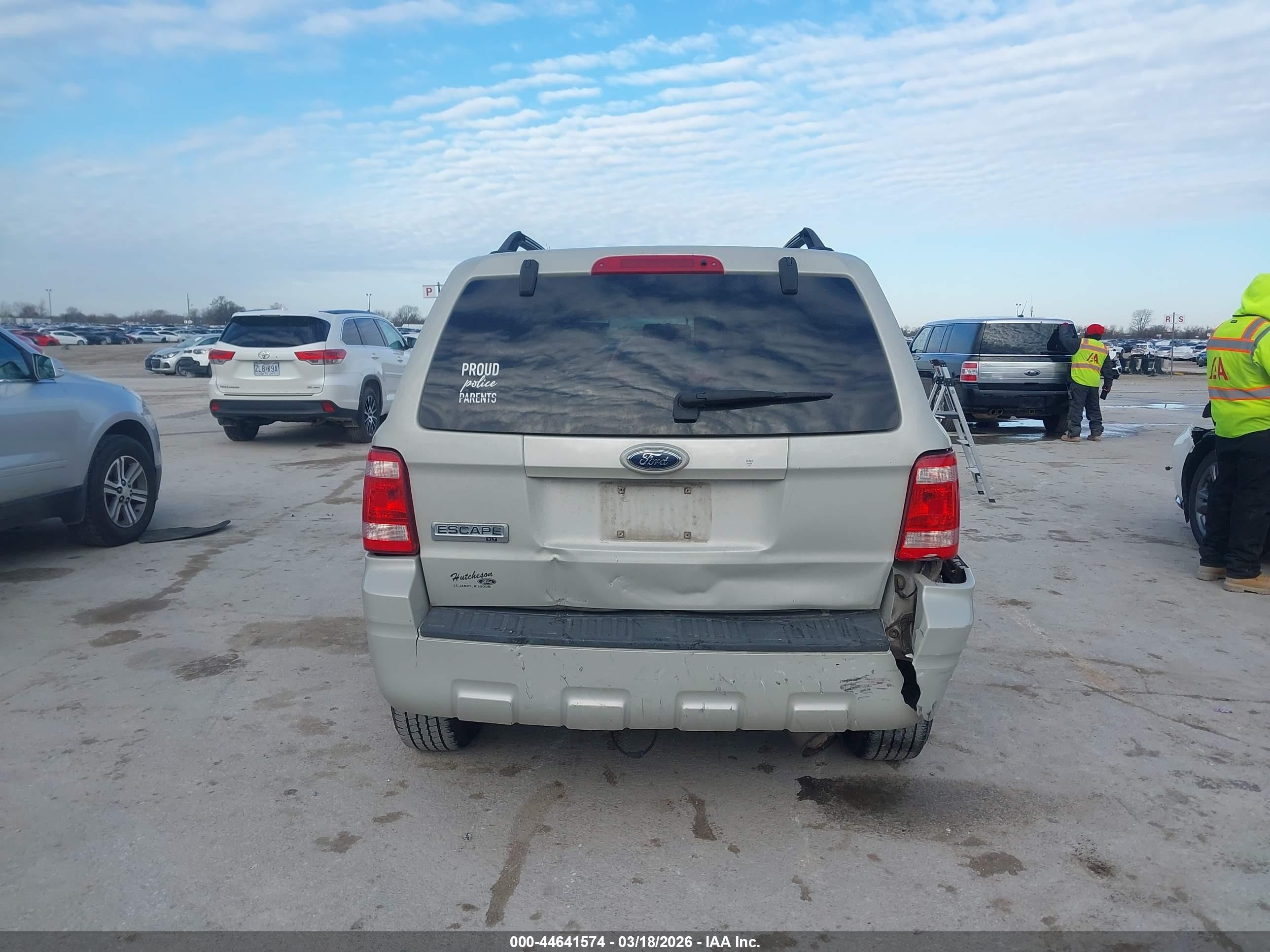 2009 Ford Escape Xlt Cream vin: 1FMCU03G99KC02410