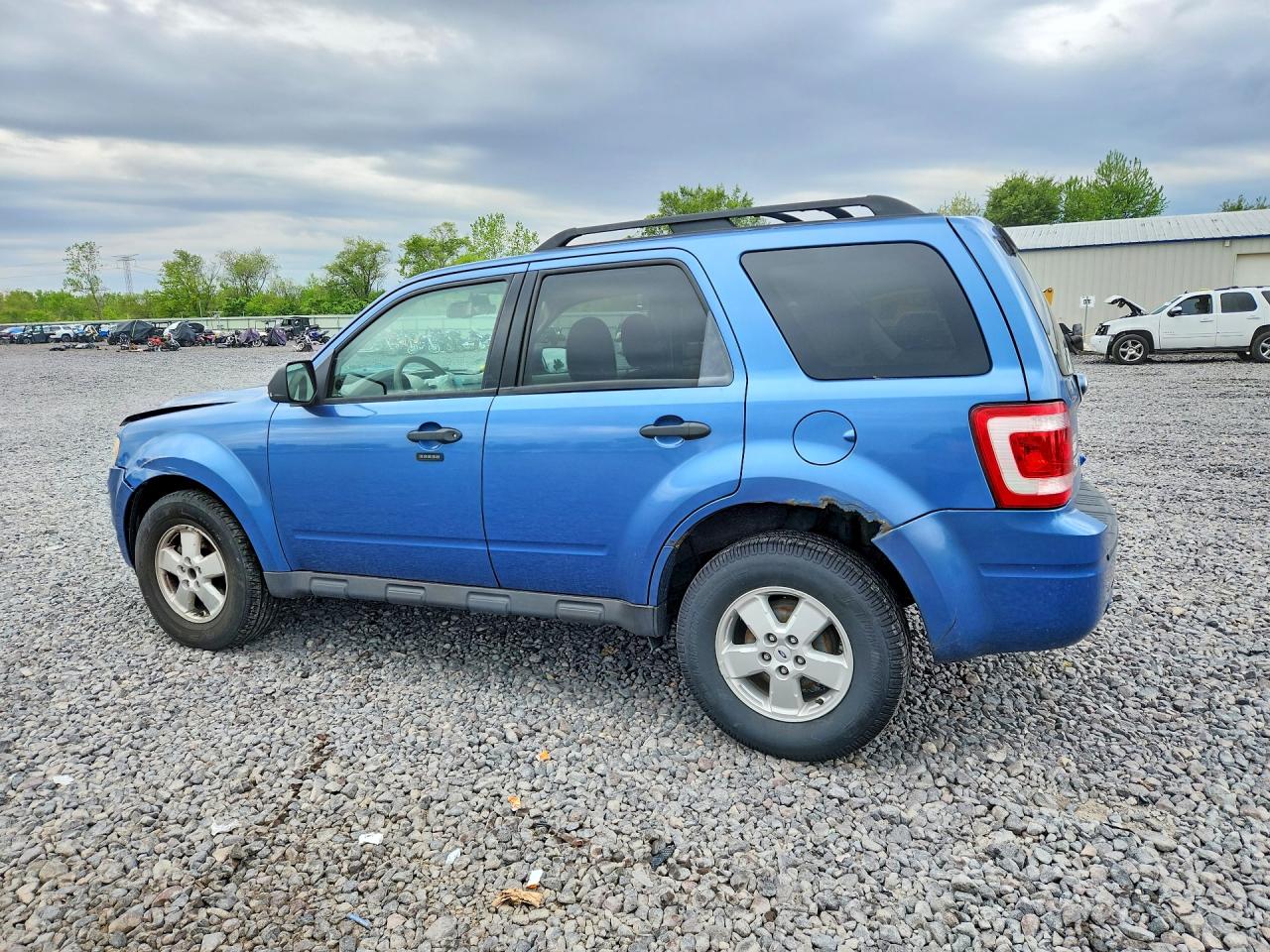 2009 Ford Escape Xlt Blue vin: 1FMCU03GX9KA09697