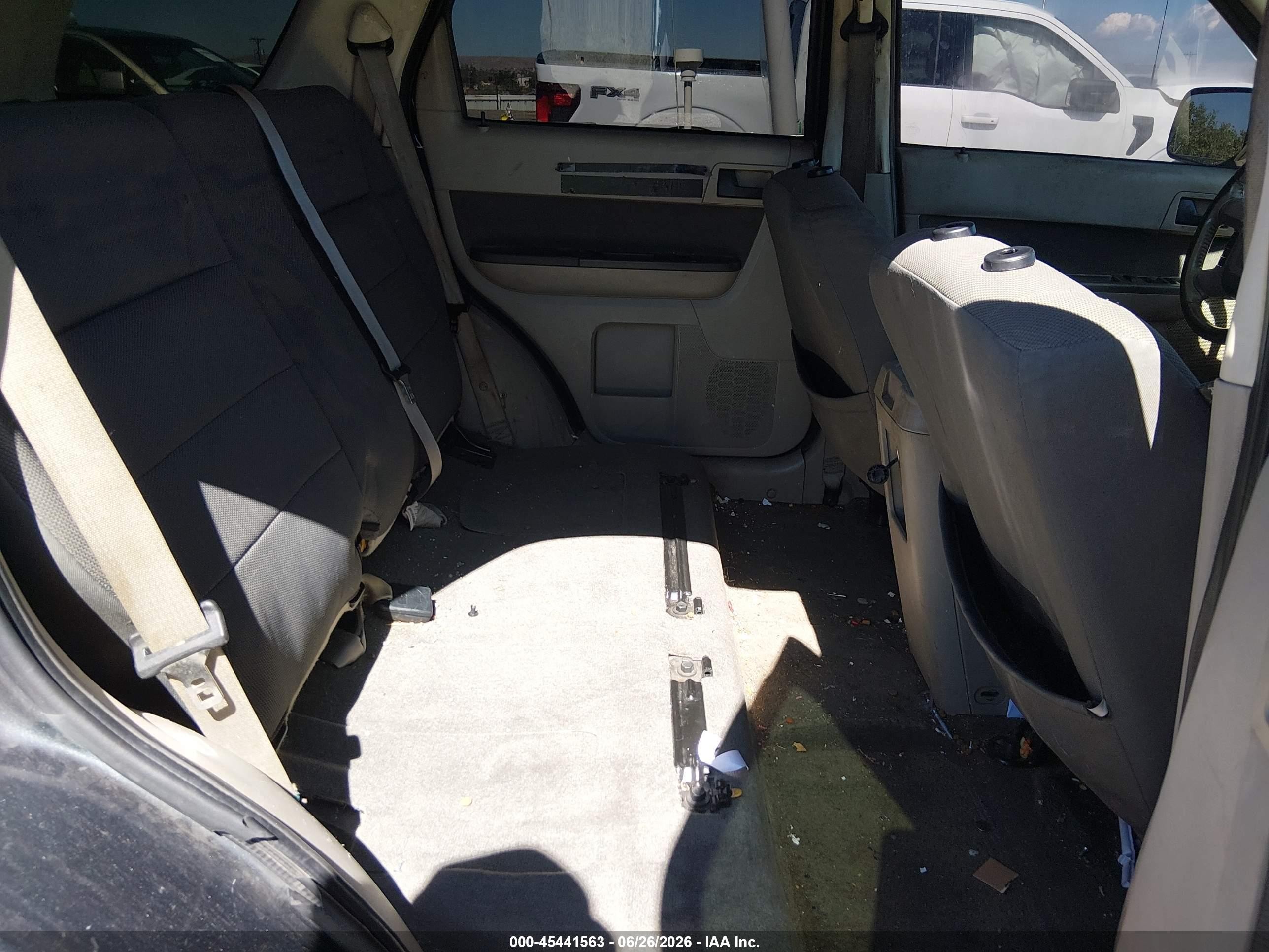 2009 Ford Escape Xlt Gray vin: 1FMCU03GX9KA38102