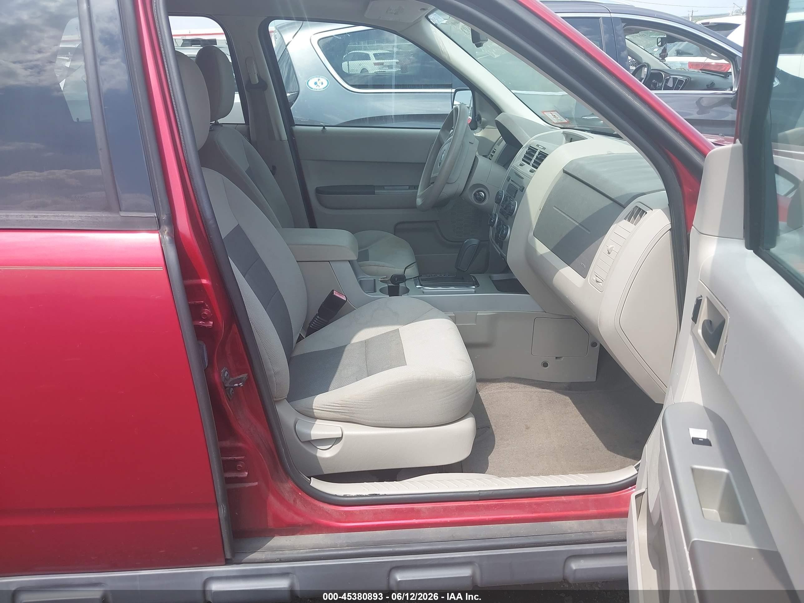 2008 Ford Escape Xlt Red vin: 1FMCU03Z08KE20641