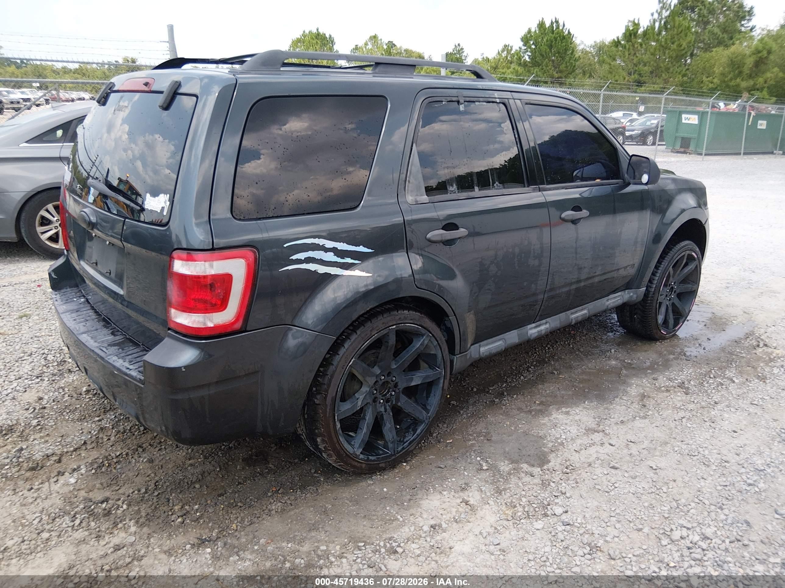 2008 Ford Escape Xlt Black vin: 1FMCU03Z18KC68370