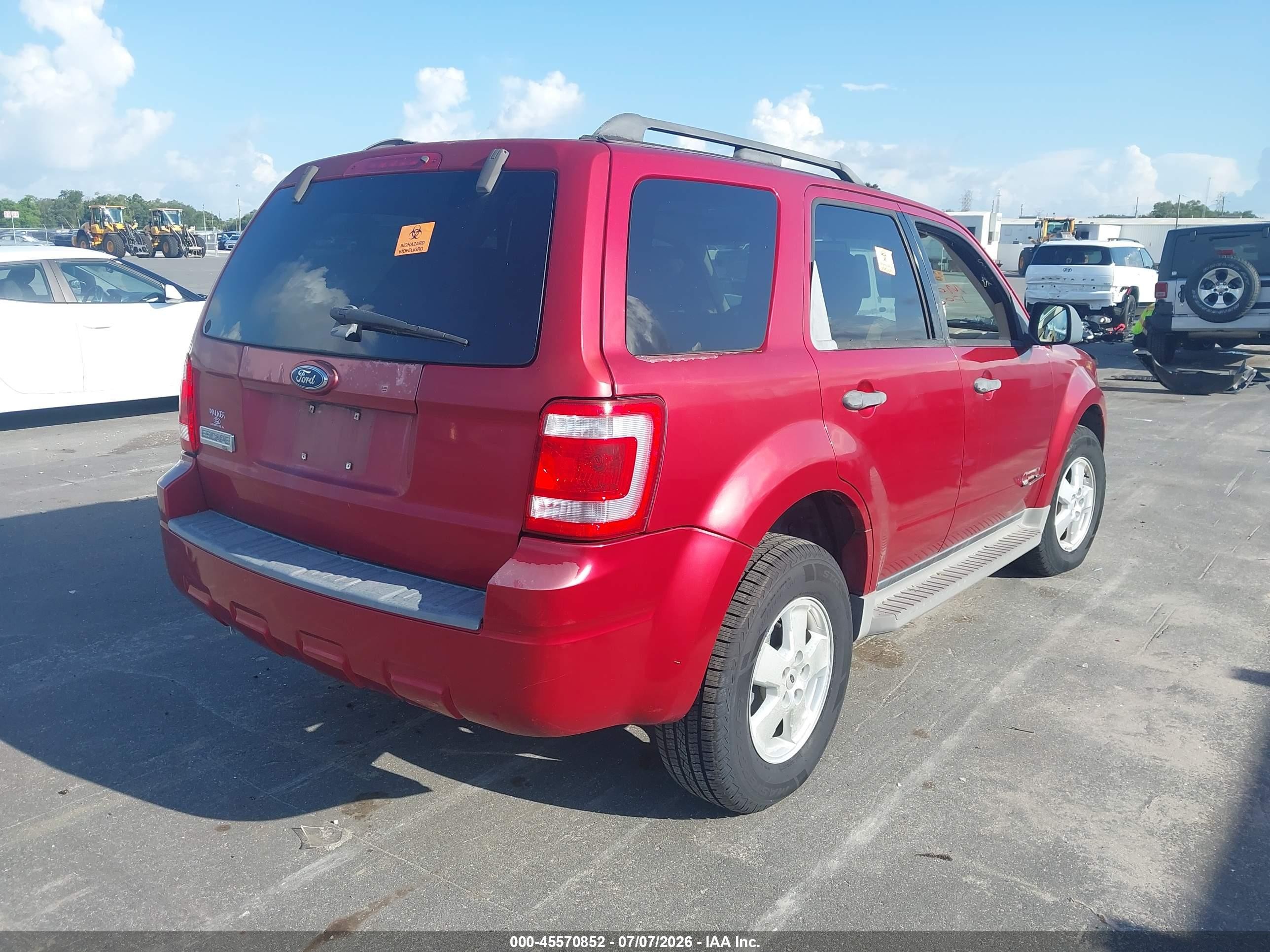 2008 Ford Escape Xlt Красный vin: 1FMCU03Z18KD42080