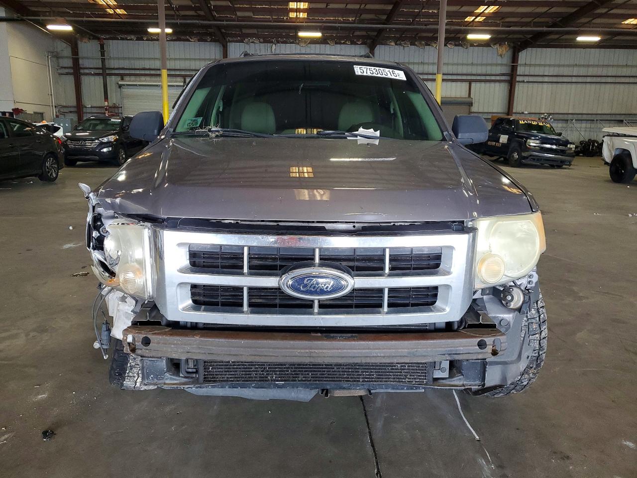 2008 Ford Escape Xlt Серый vin: 1FMCU03Z18KE00981