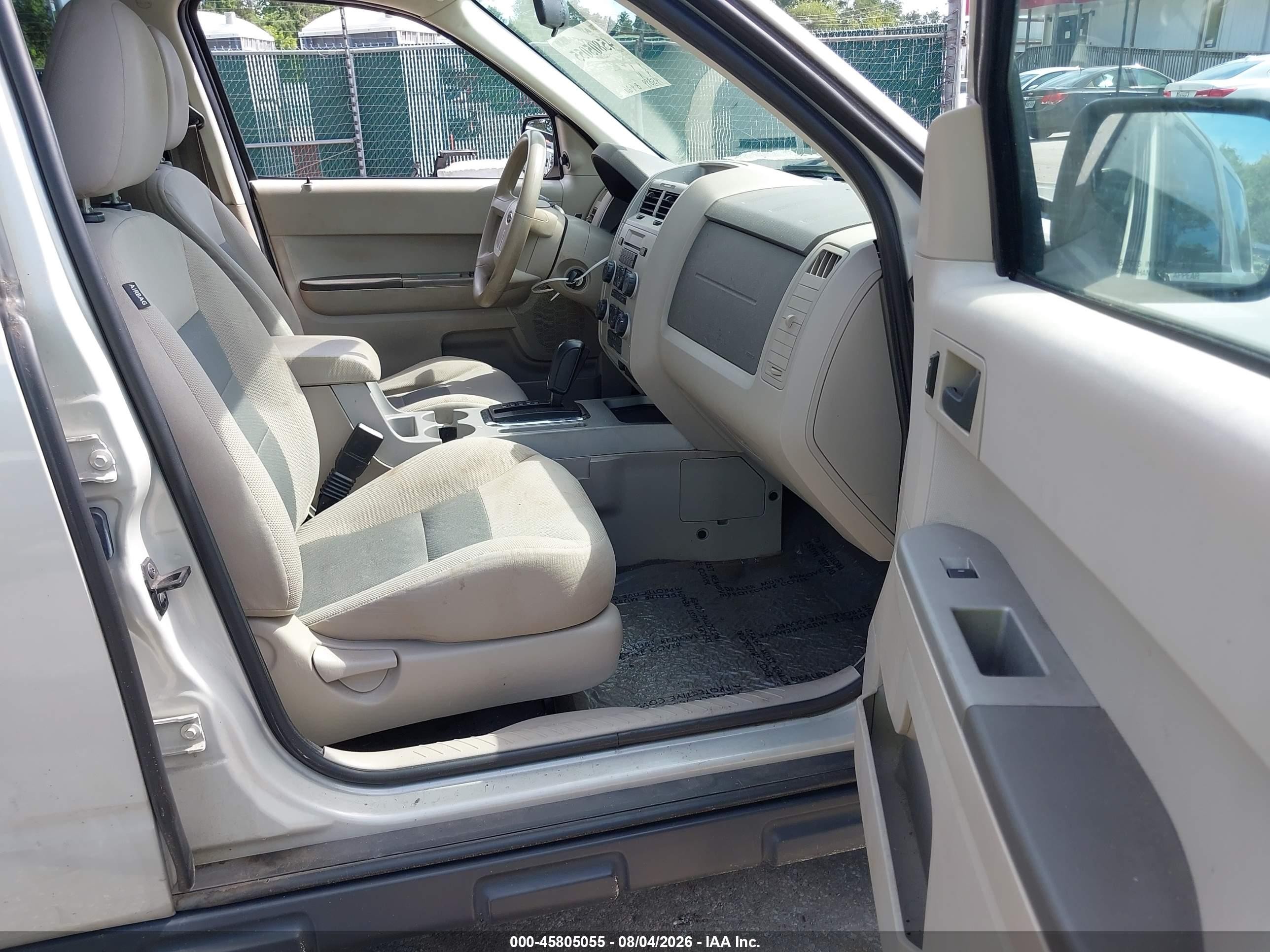 2008 Ford Escape Xlt Champagne vin: 1FMCU03Z48KC72736