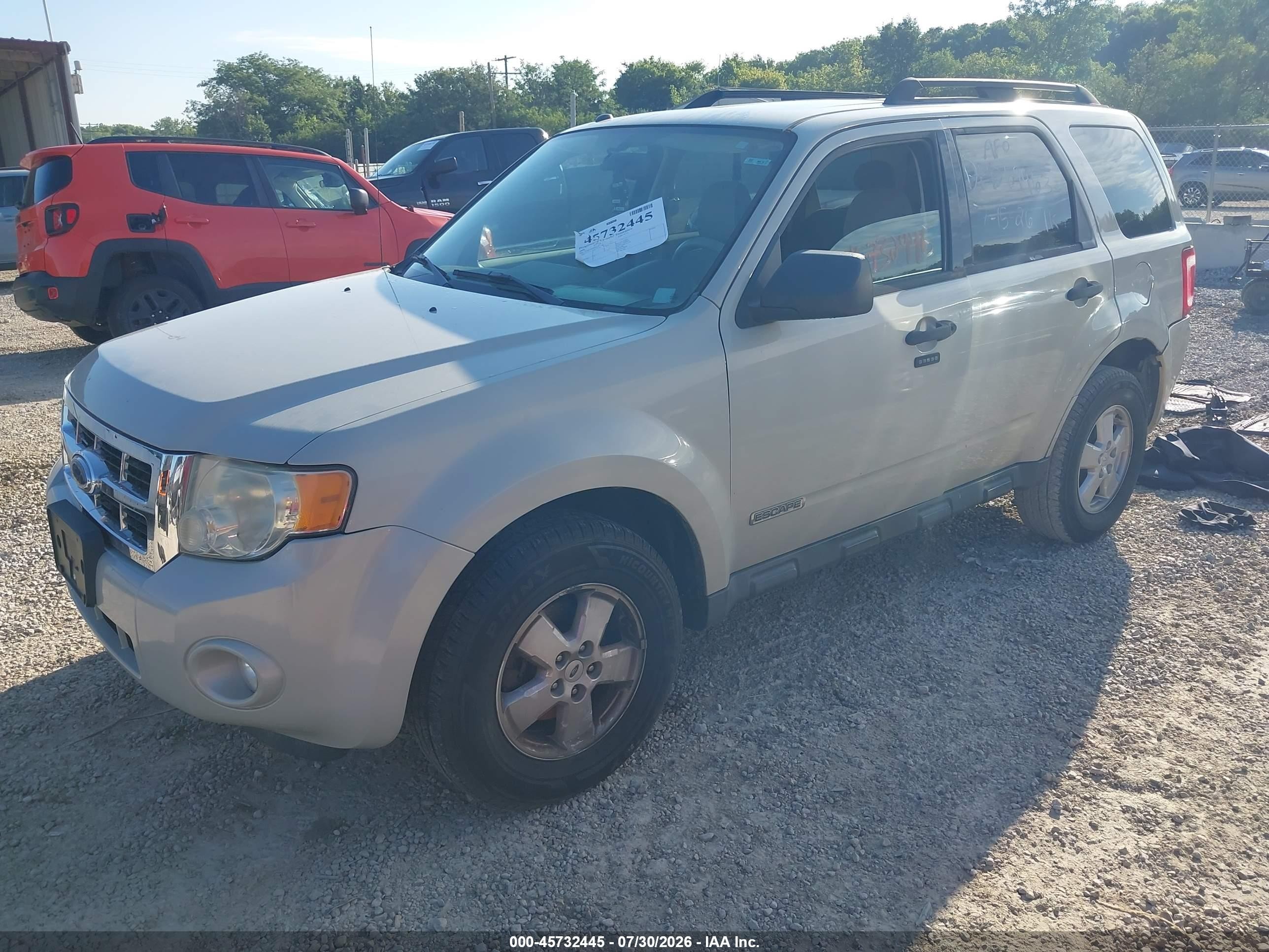 2008 Ford Escape Xlt Gold vin: 1FMCU03Z58KA91404