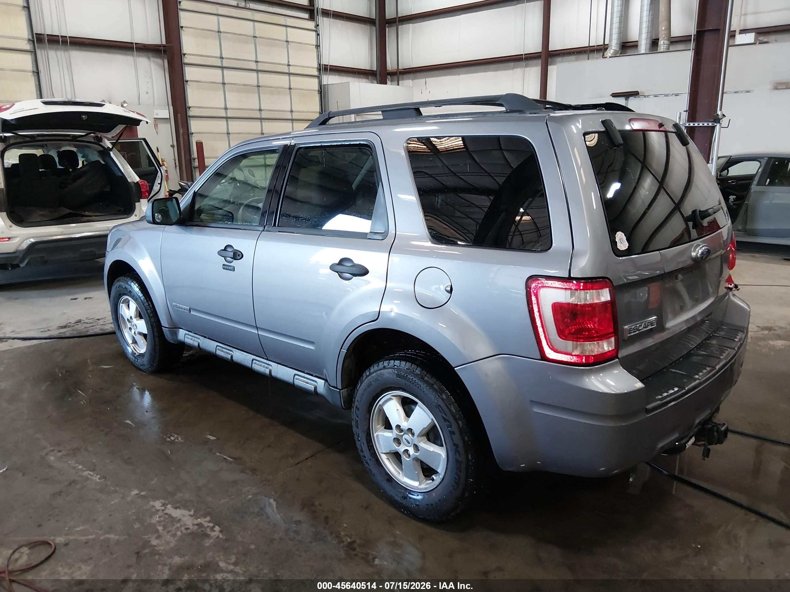 2008 Ford Escape Xlt Silver vin: 1FMCU03Z58KE48371