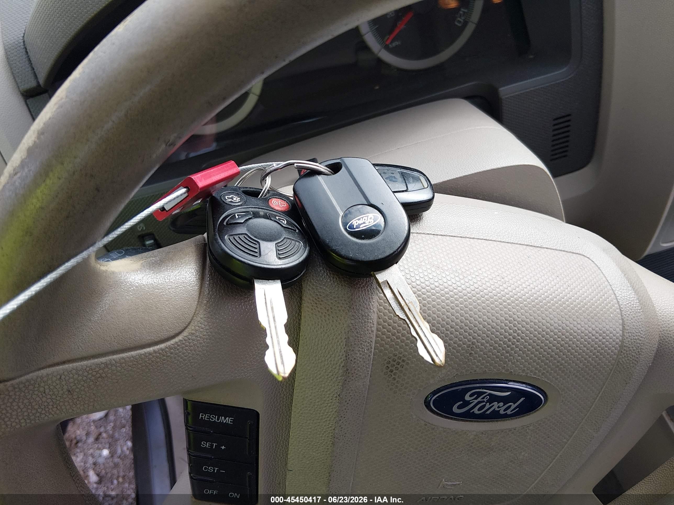 2008 Ford Escape Xlt Blue vin: 1FMCU03Z68KA91248