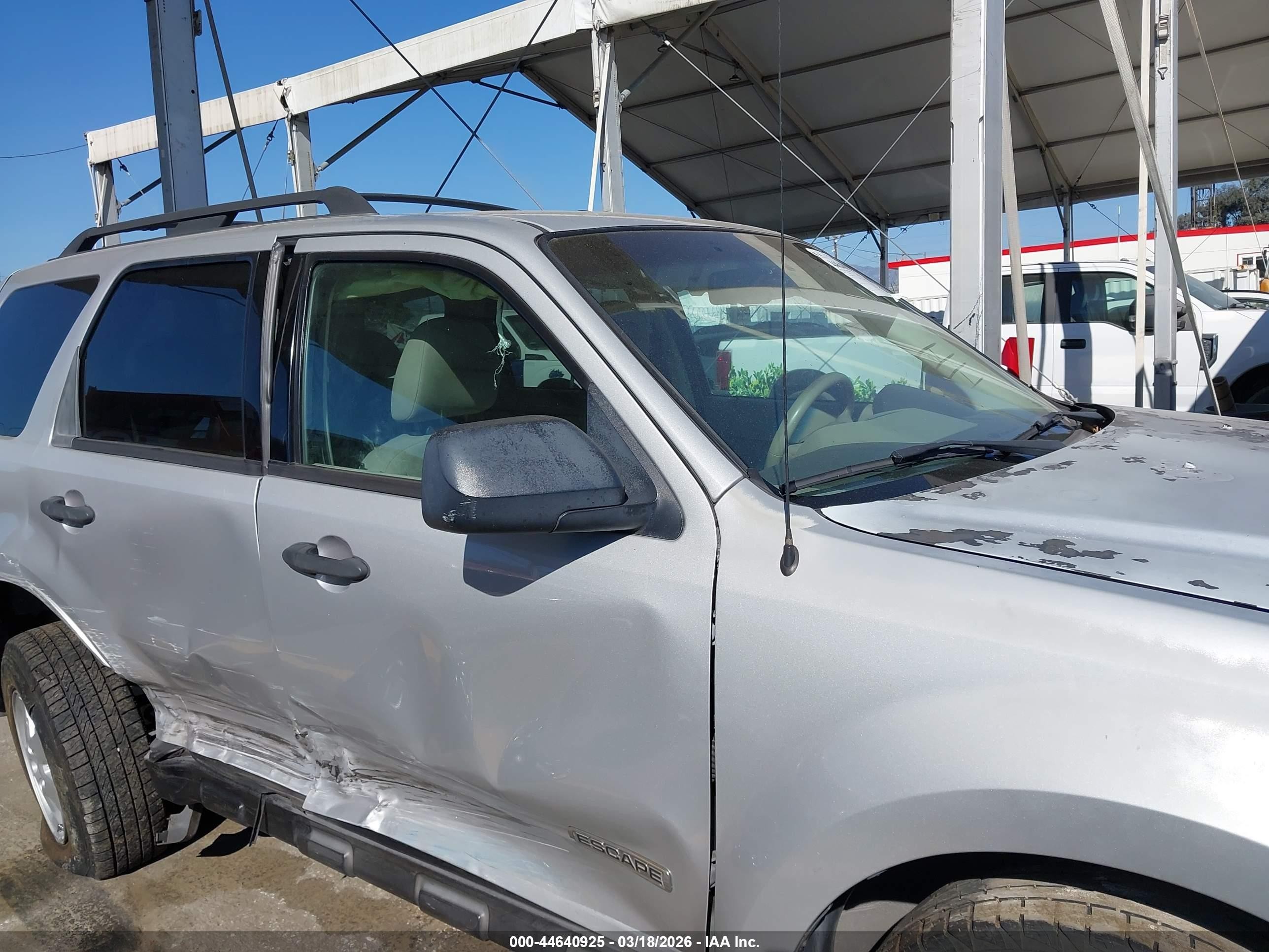 2008 Ford Escape Xlt Gray vin: 1FMCU03Z68KB52372