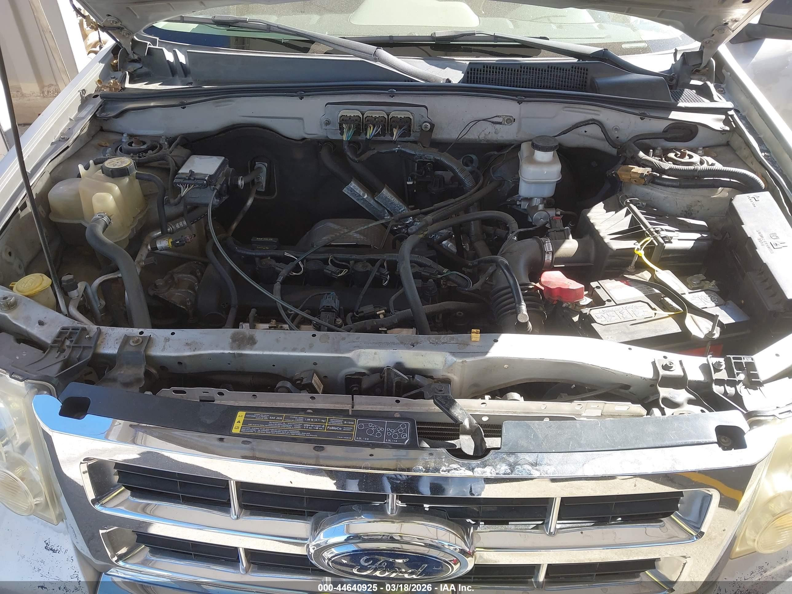 2008 Ford Escape Xlt Gray vin: 1FMCU03Z68KB52372