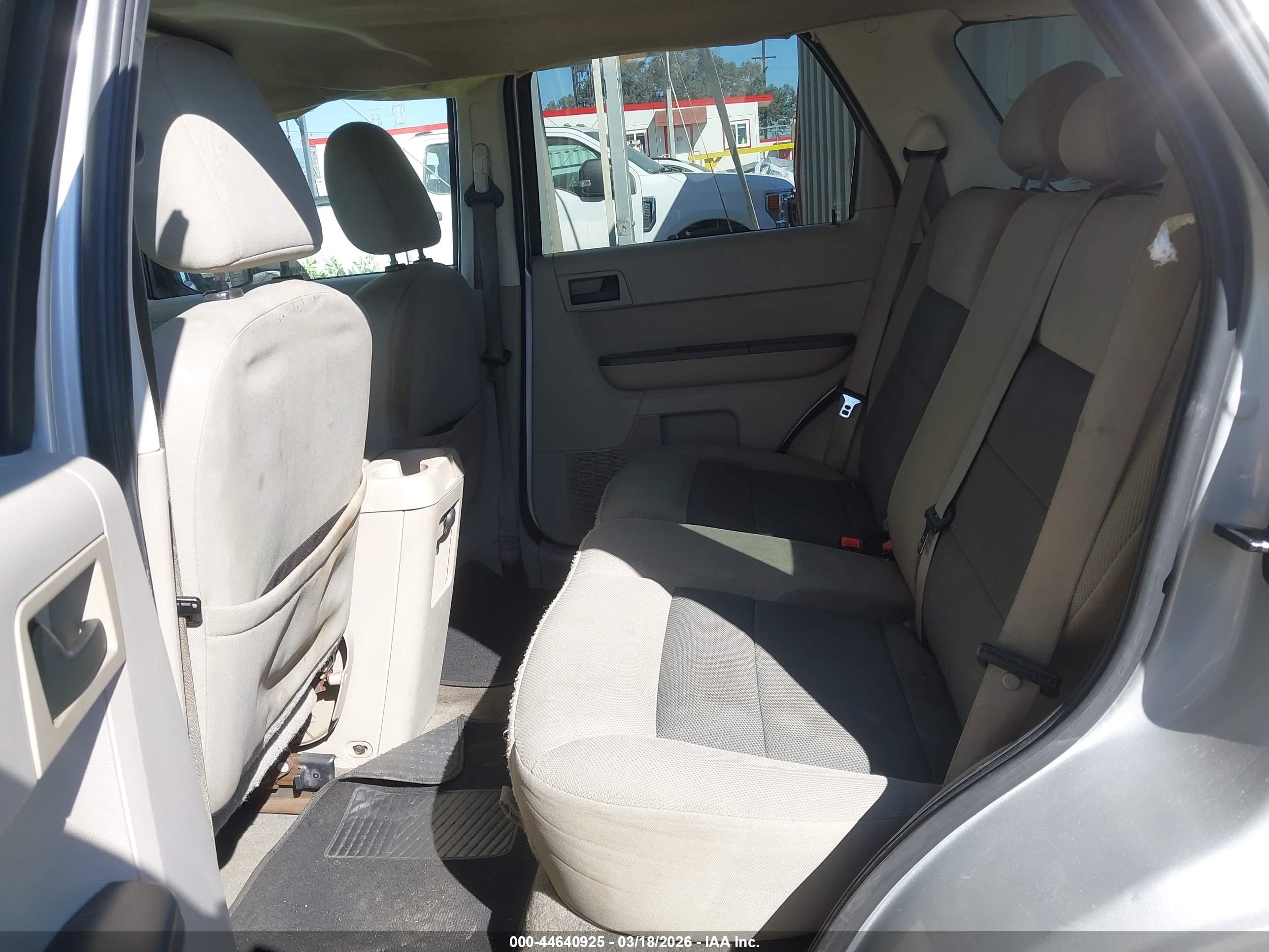 2008 Ford Escape Xlt Gray vin: 1FMCU03Z68KB52372