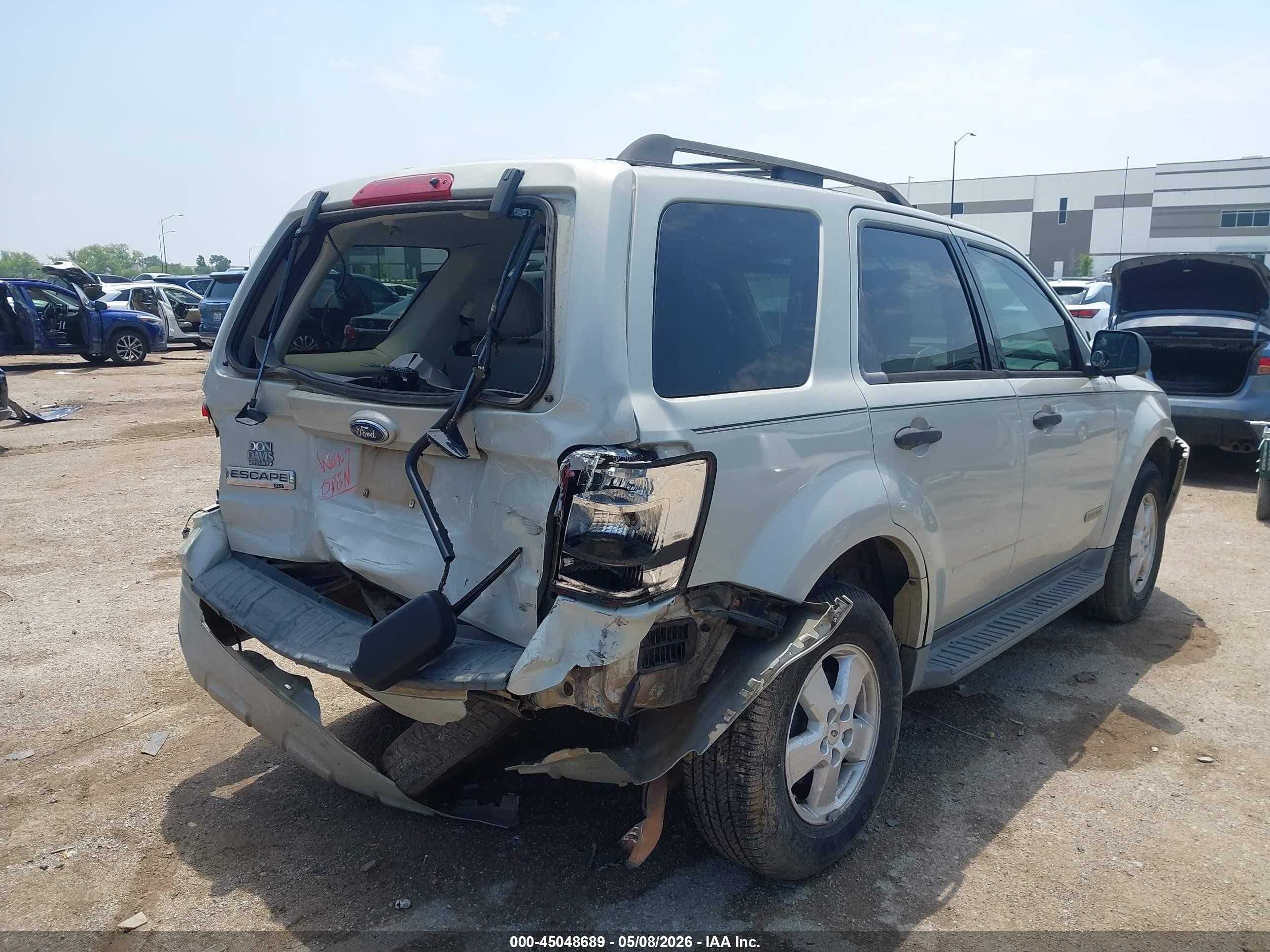 2008 Ford Escape Xlt Серебряный vin: 1FMCU03Z68KD15361