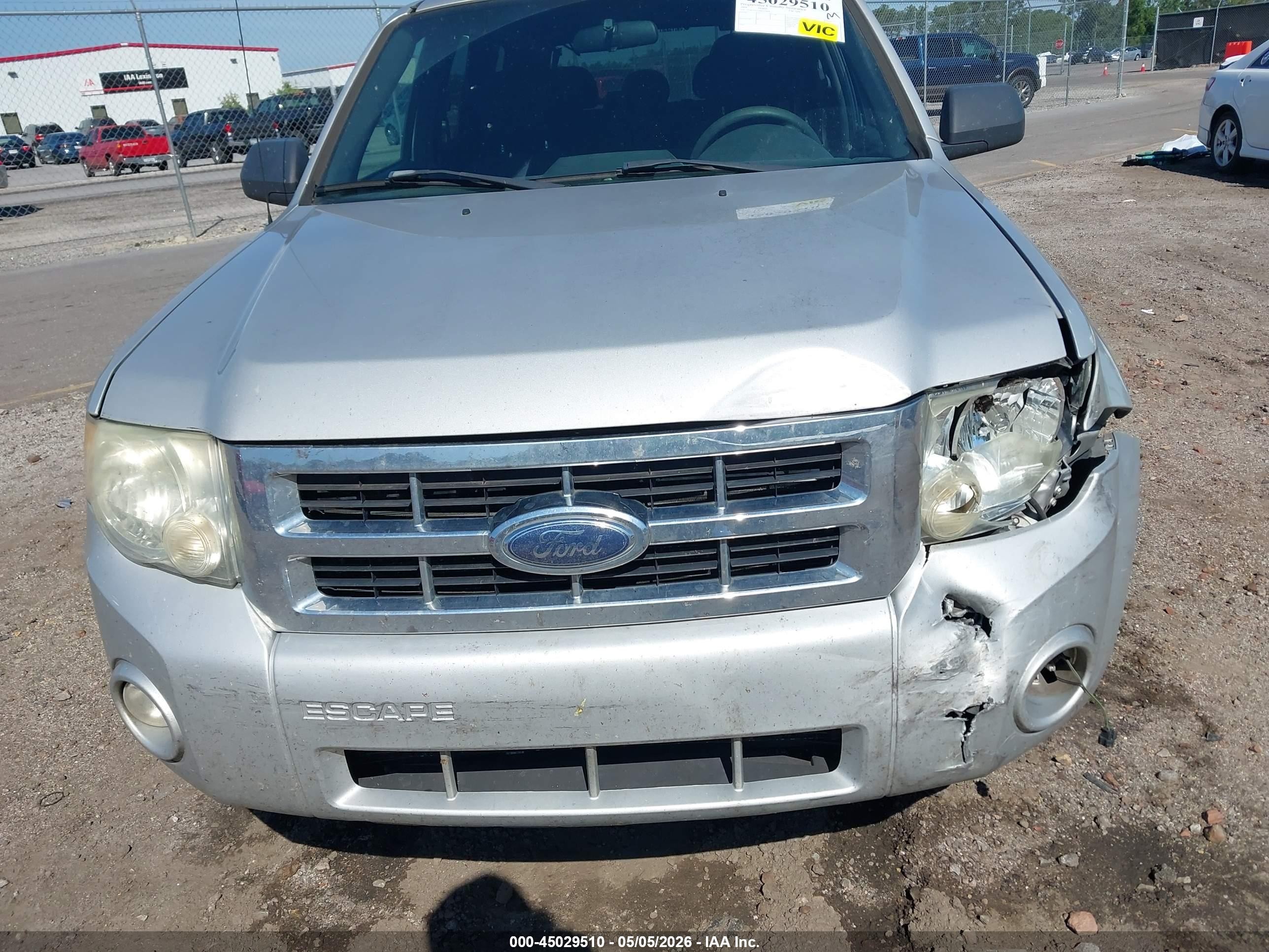 2008 Ford Escape Xlt Серебряный vin: 1FMCU03Z68KD29843