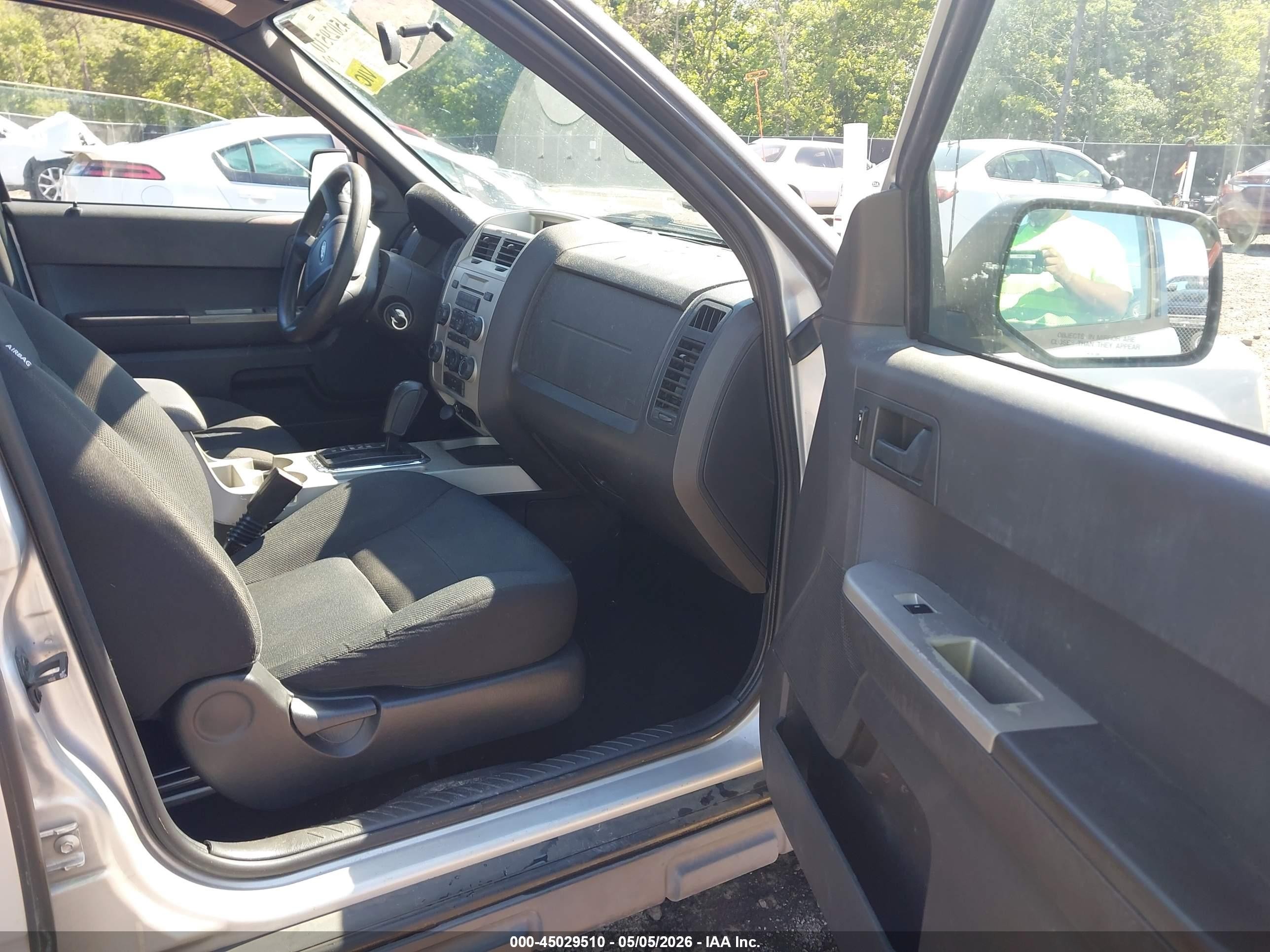 2008 Ford Escape Xlt Серебряный vin: 1FMCU03Z68KD29843