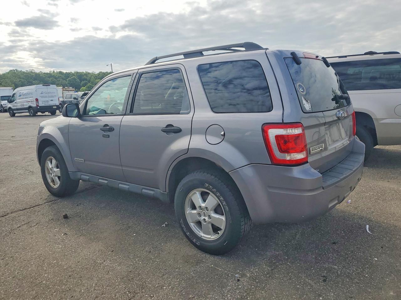 2008 Ford Escape Xlt Silver vin: 1FMCU03Z68KD91890