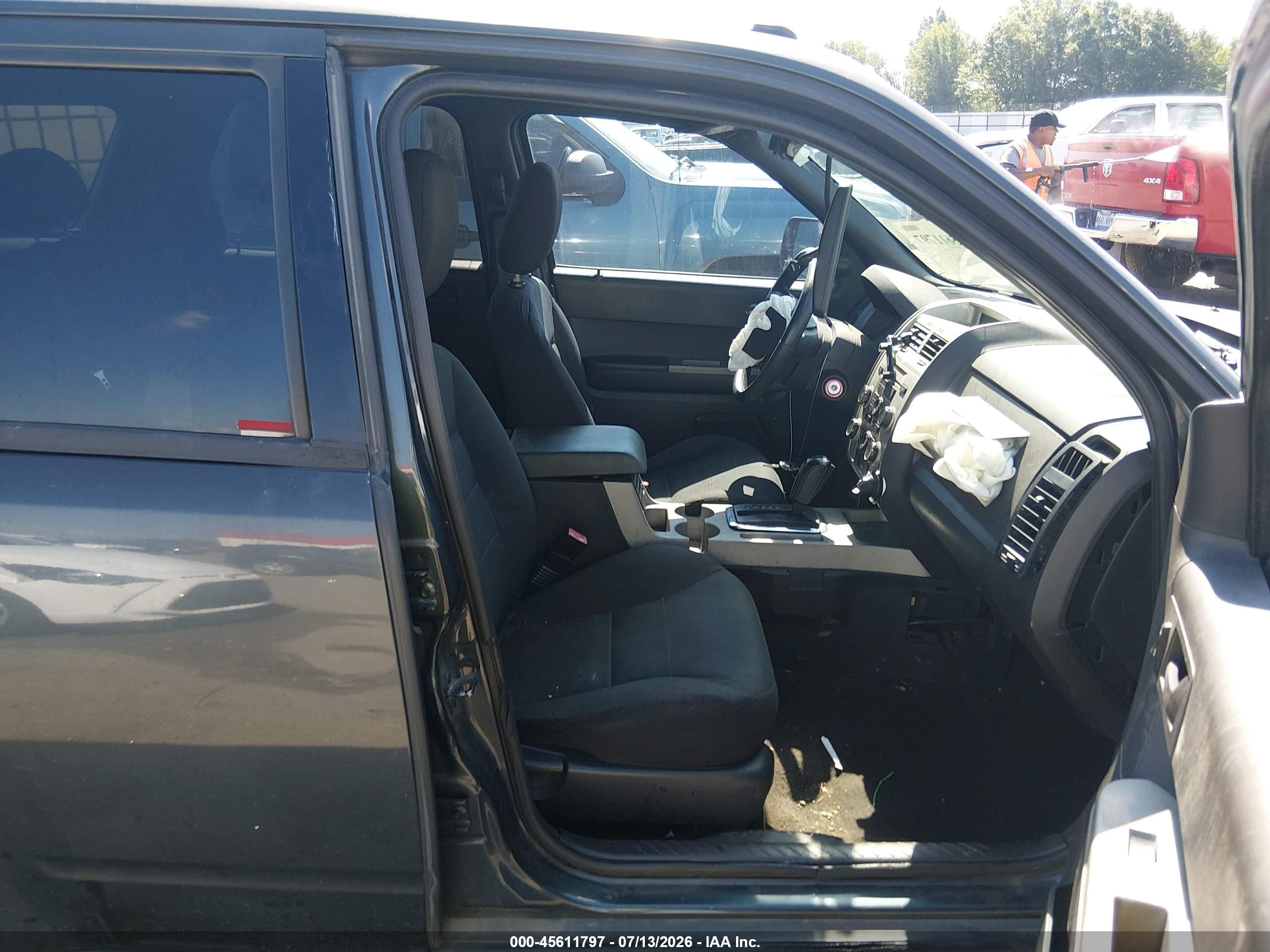 2008 Ford Escape Xlt Gray vin: 1FMCU03Z78KD15000