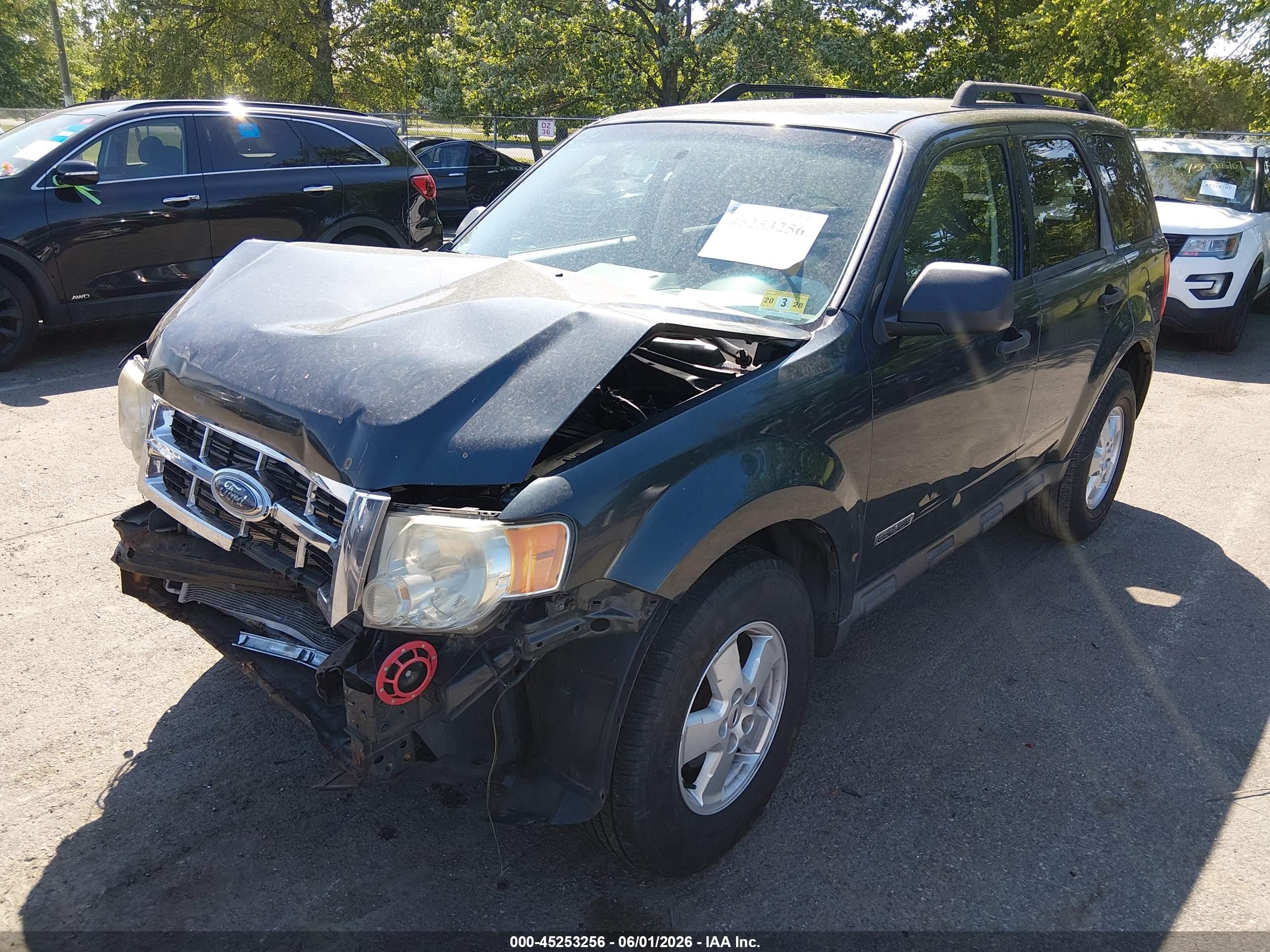 2008 Ford Escape Xlt Gray vin: 1FMCU03Z88KC41277