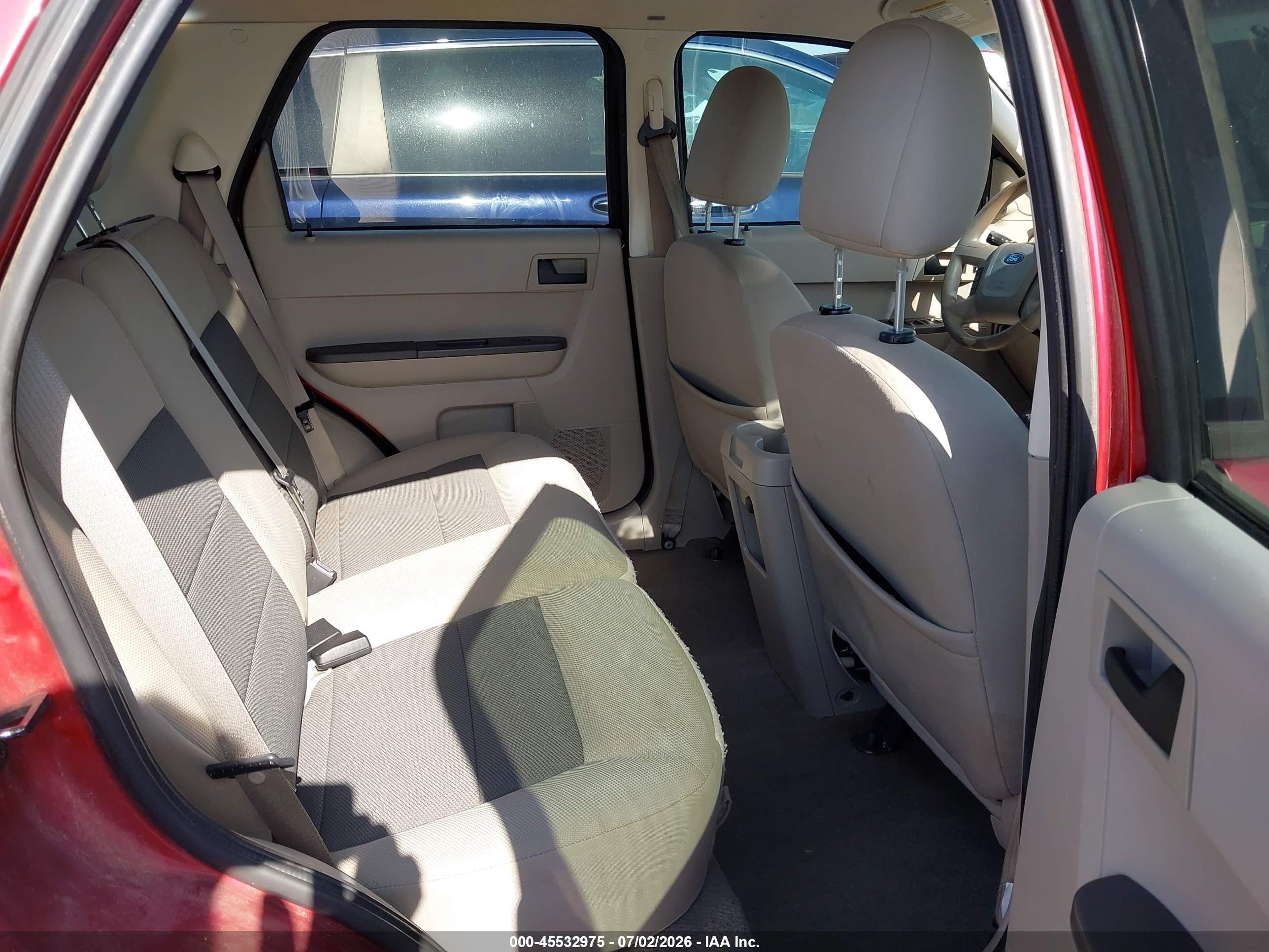 2008 Ford Escape Xlt Red vin: 1FMCU03Z98KA16611