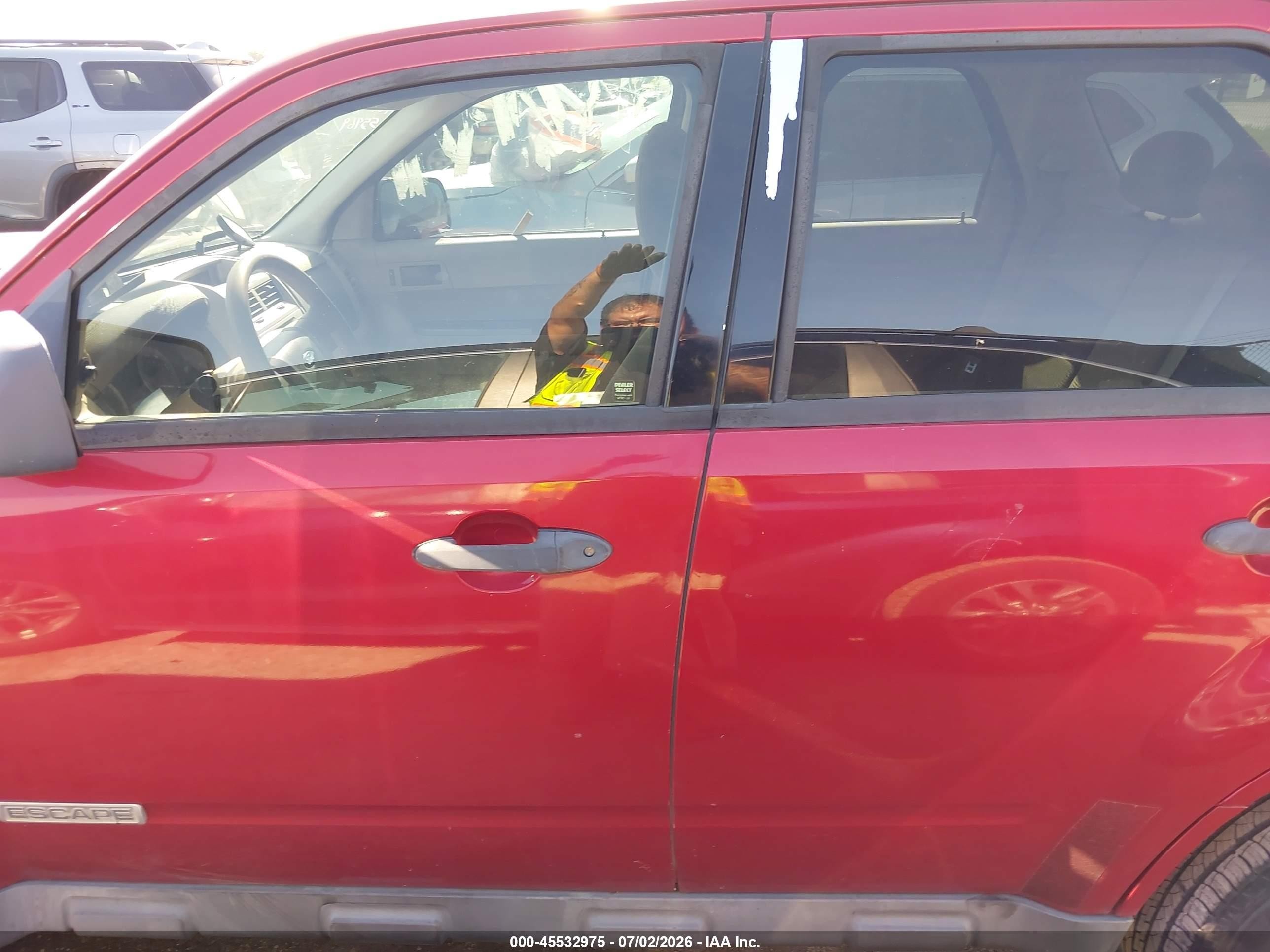 2008 Ford Escape Xlt Red vin: 1FMCU03Z98KA16611