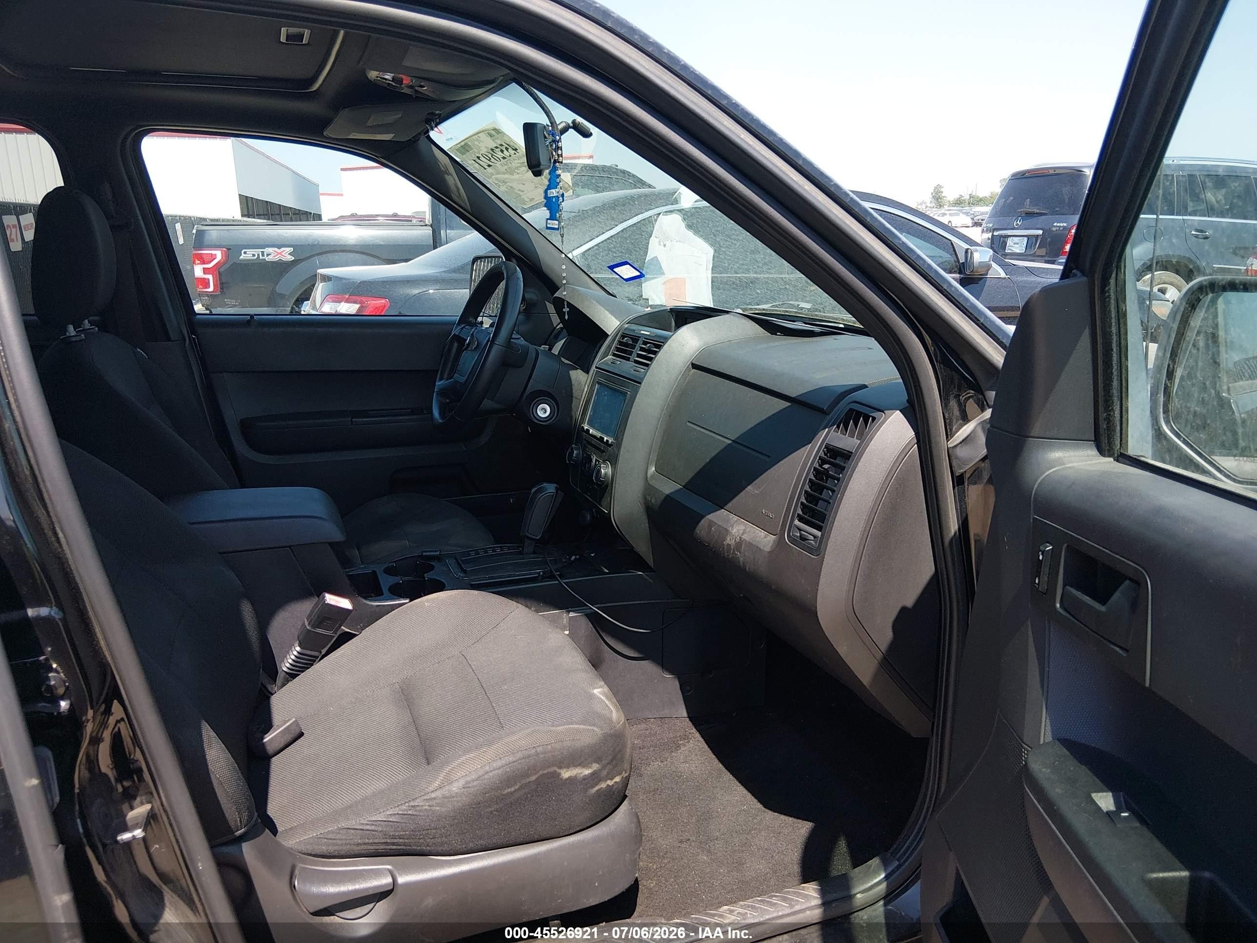 2008 Ford Escape Xlt Black vin: 1FMCU03Z98KD22465