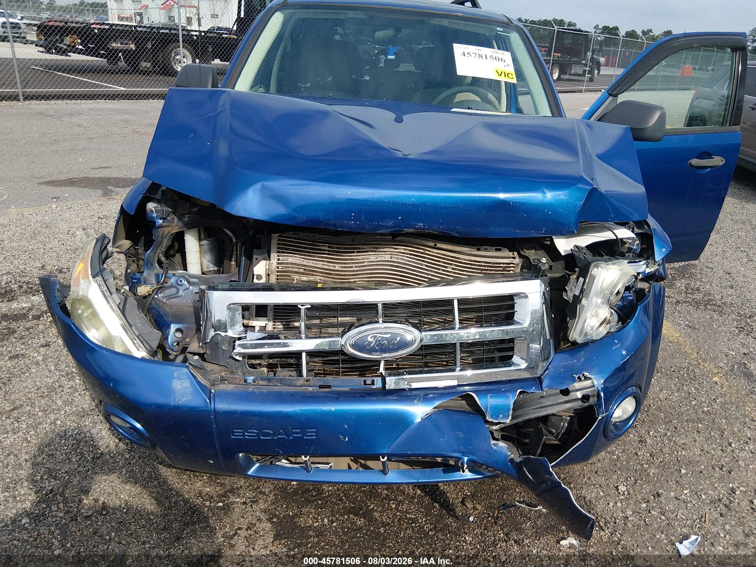 2008 Ford Escape Xlt Blue vin: 1FMCU03ZX8KA16231
