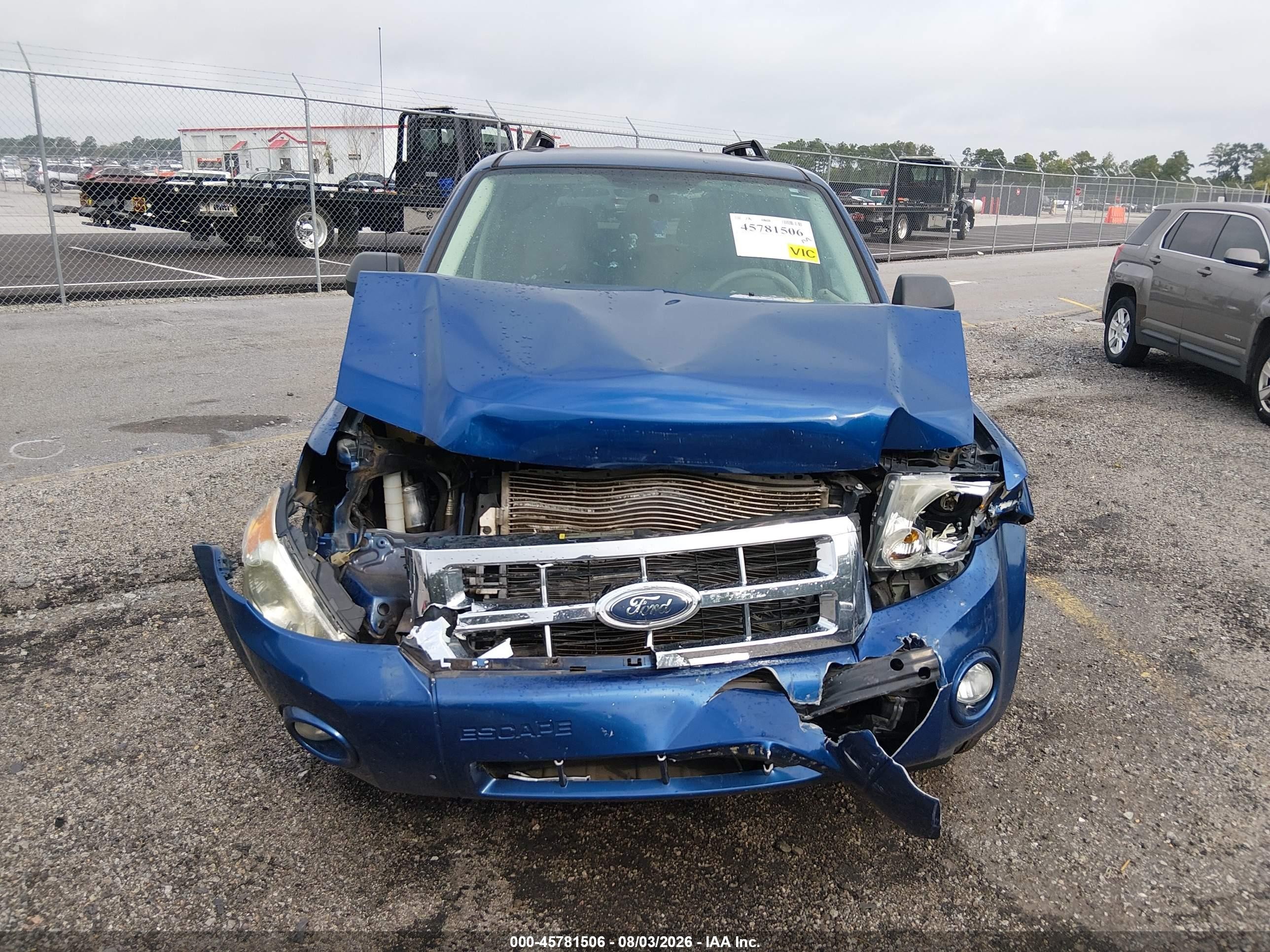 2008 Ford Escape Xlt Blue vin: 1FMCU03ZX8KA16231