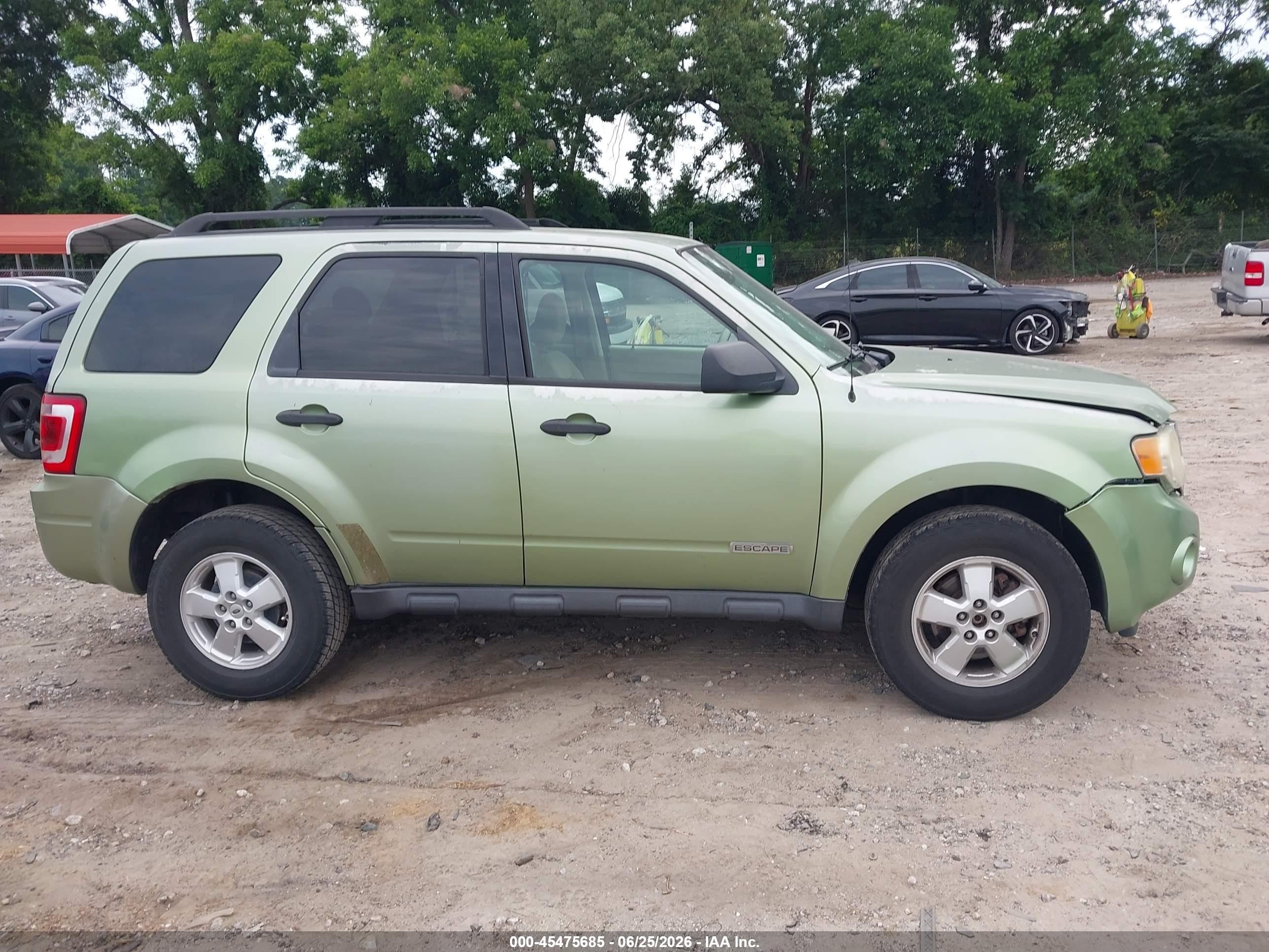 2008 Ford Escape Xlt Зеленый vin: 1FMCU03ZX8KB05541