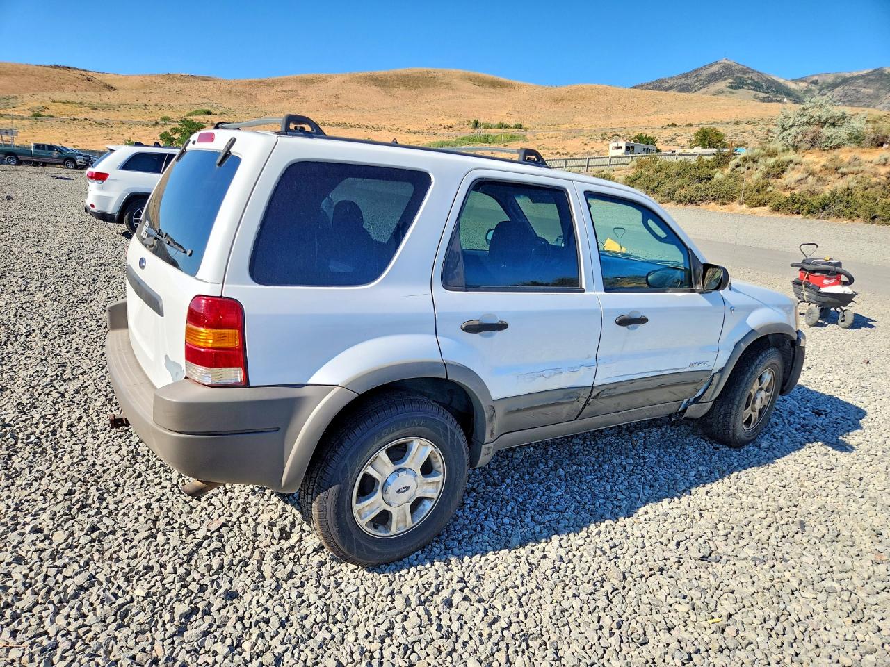 2002 Ford Escape Xlt White vin: 1FMCU04102KA79340