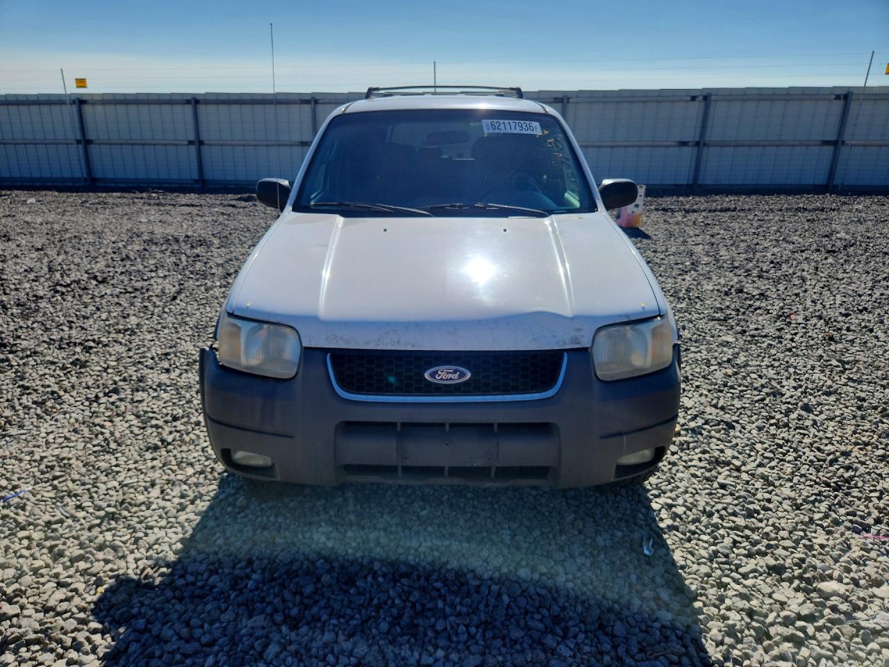 2002 Ford Escape Xlt White vin: 1FMCU04102KA79340