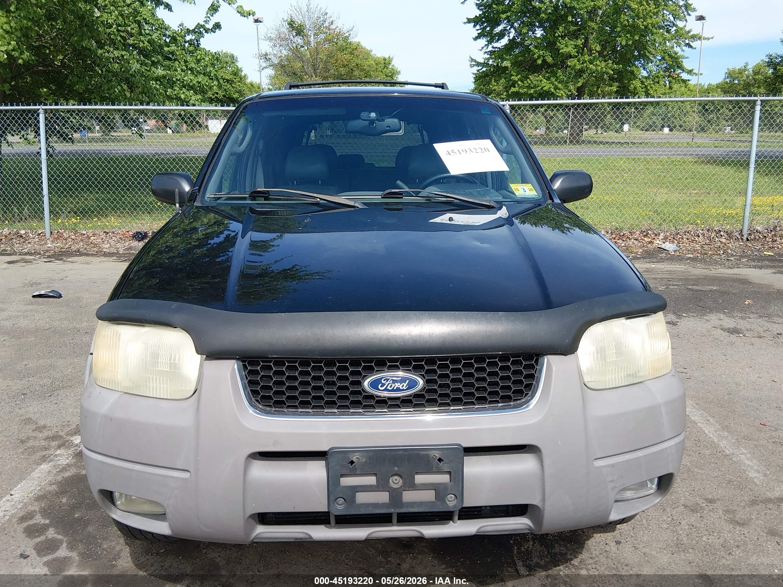 2002 Ford Escape Xlt Black vin: 1FMCU04102KB02535