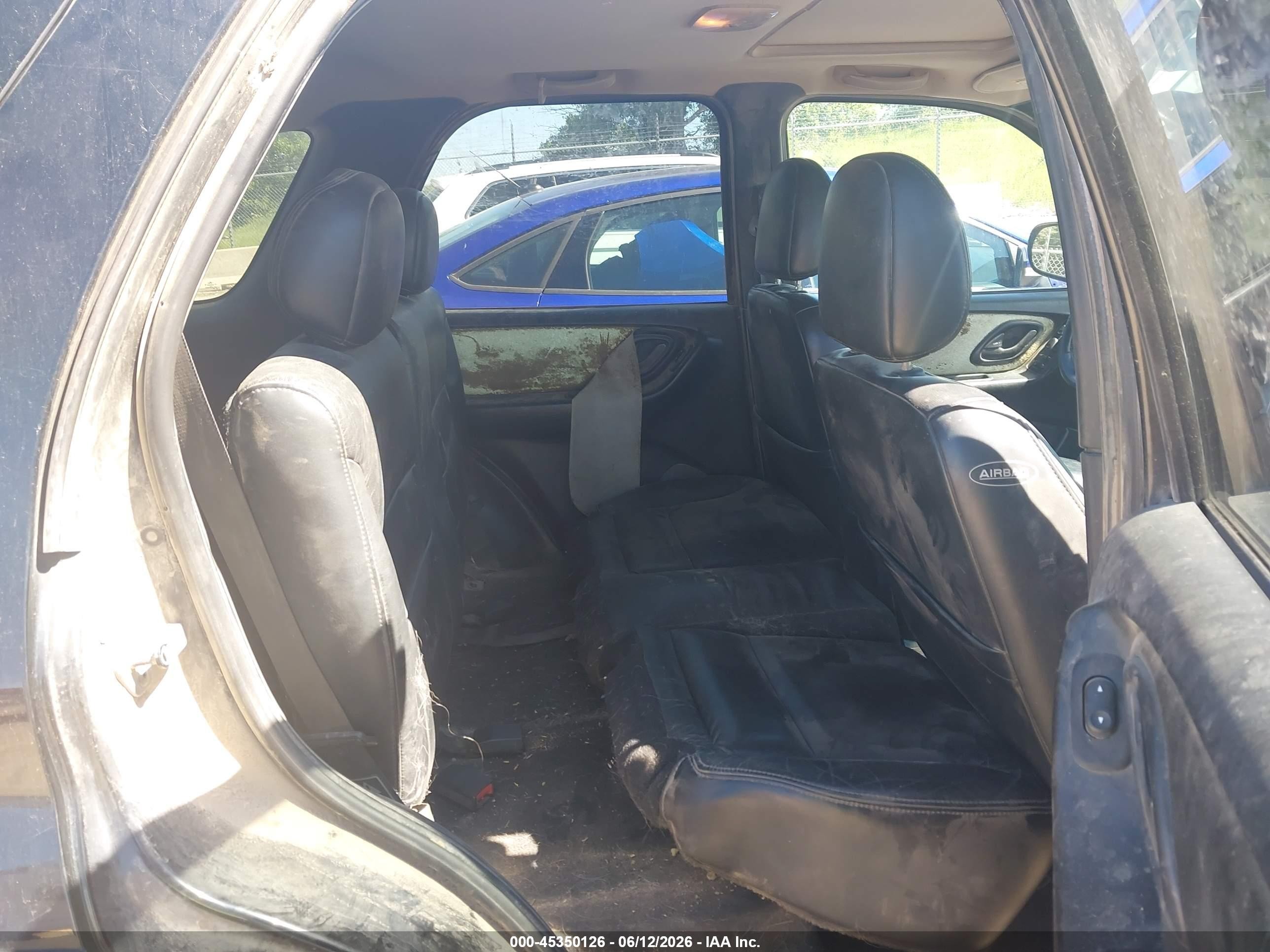 2002 Ford Escape Xlt Black vin: 1FMCU04102KD51742