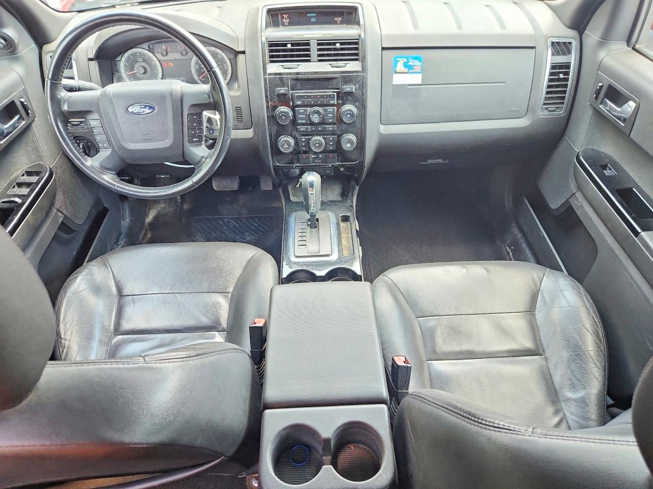 2008 Ford Escape Limited Red vin: 1FMCU04108KA79797