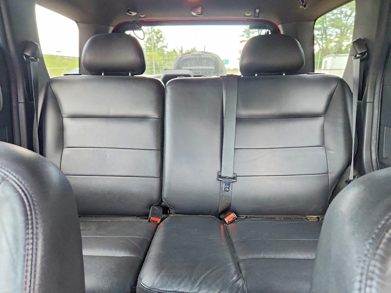 2008 Ford Escape Limited Red vin: 1FMCU04108KA79797