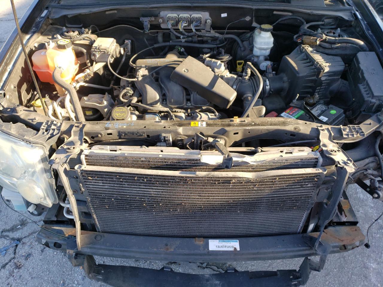 2008 Ford Escape Limited Black vin: 1FMCU04118KC99272