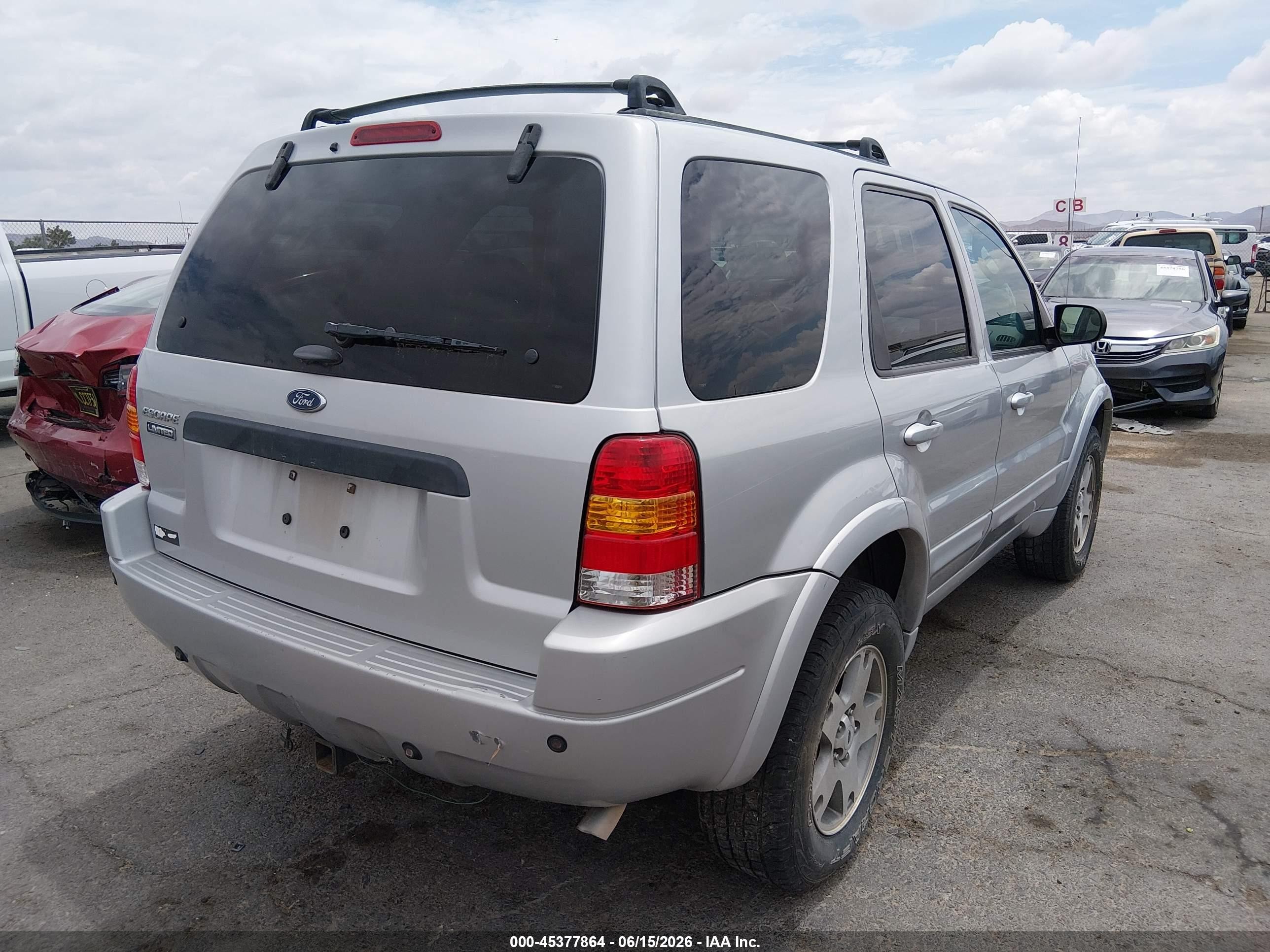 2004 Ford Escape Limited Silver vin: 1FMCU04124KB74484