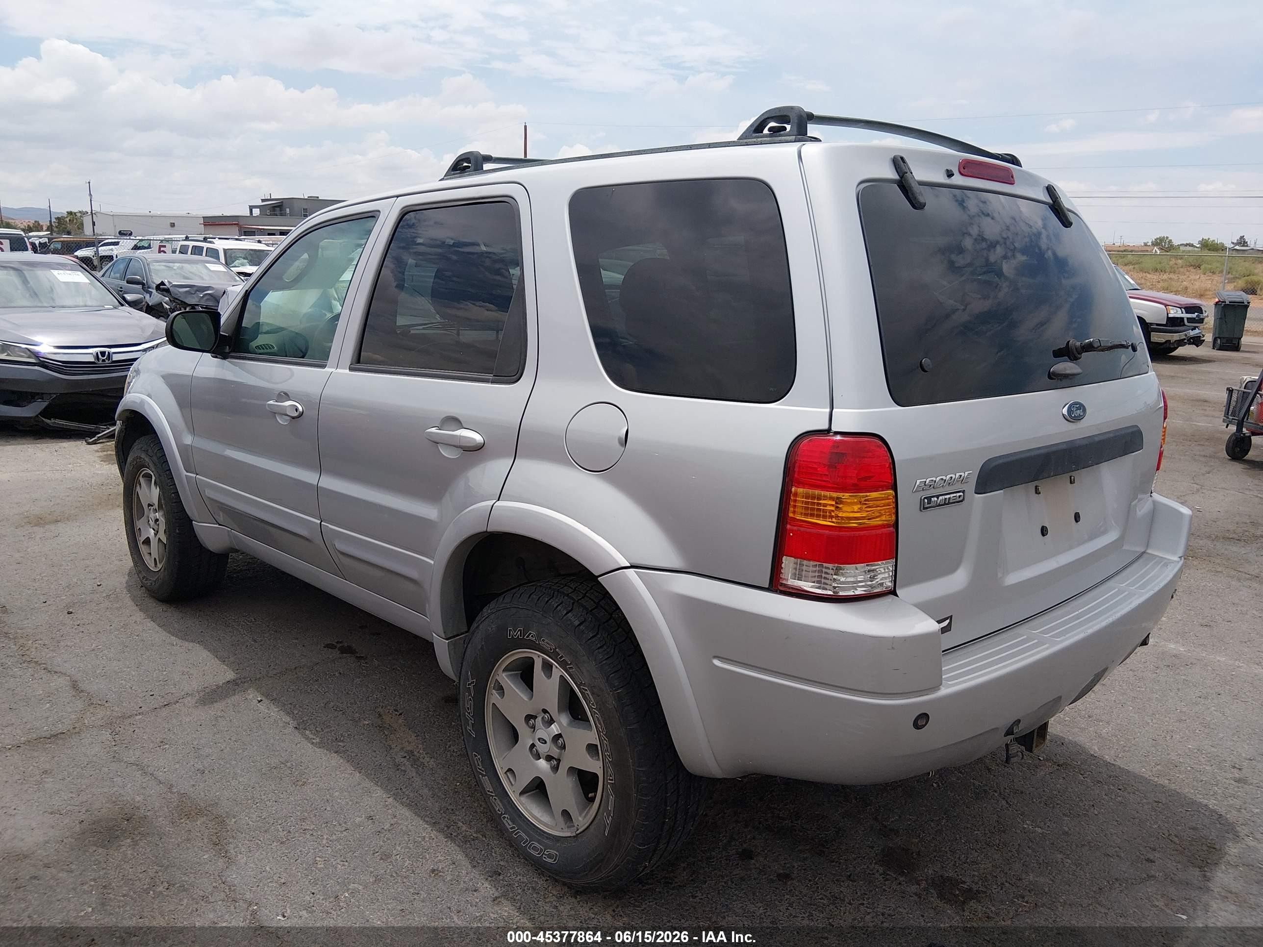 2004 Ford Escape Limited Silver vin: 1FMCU04124KB74484